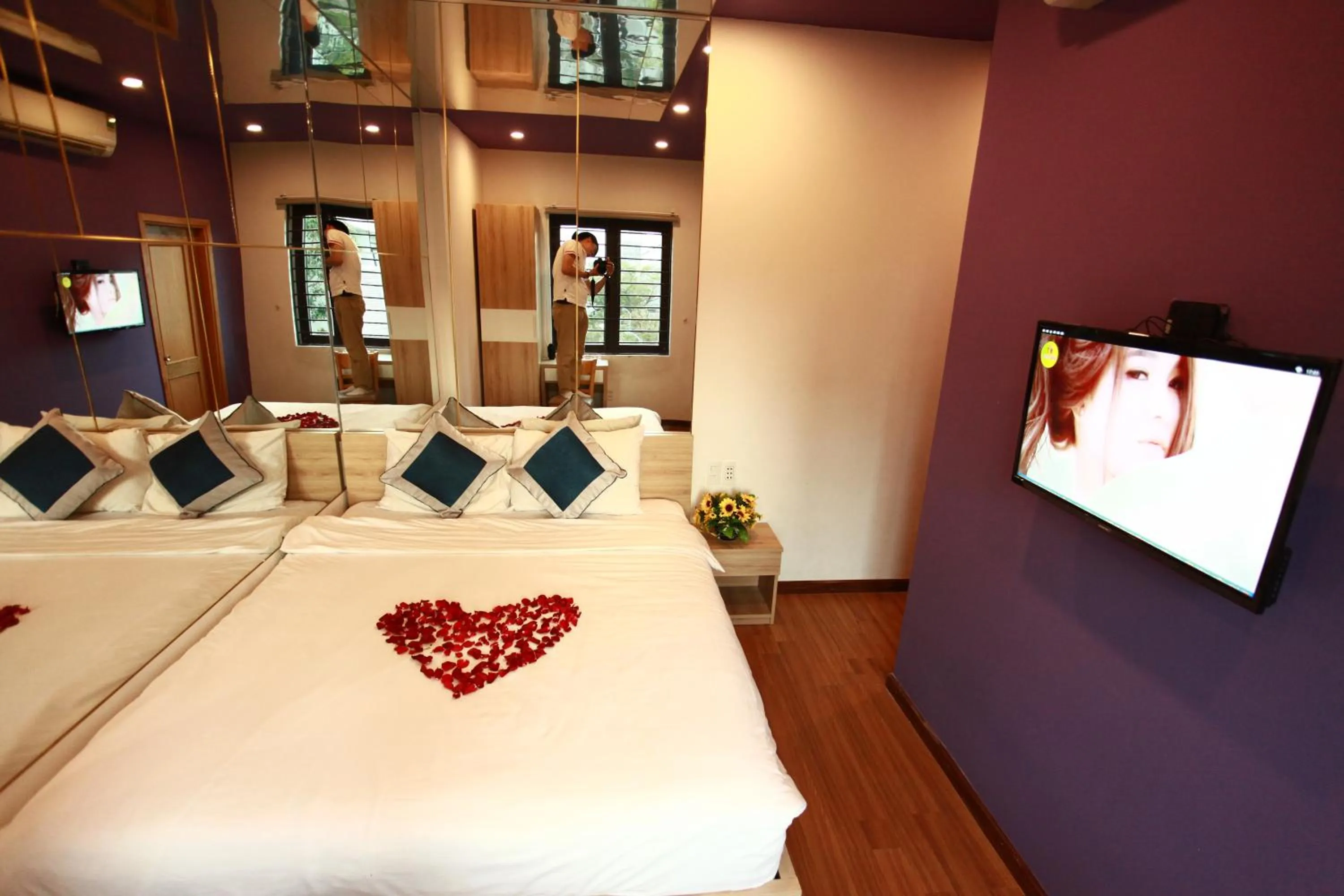 Bed in Mata Love hotel