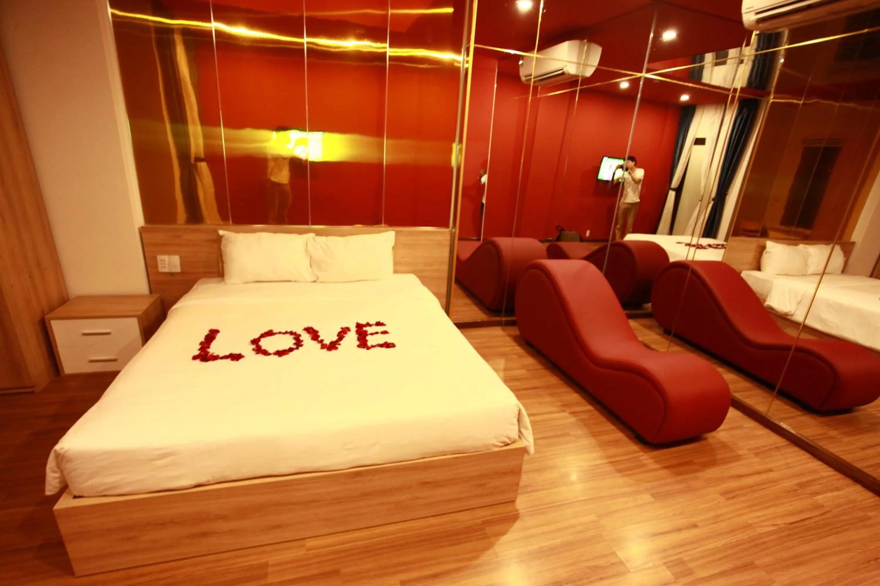 Bed in Mata Love hotel