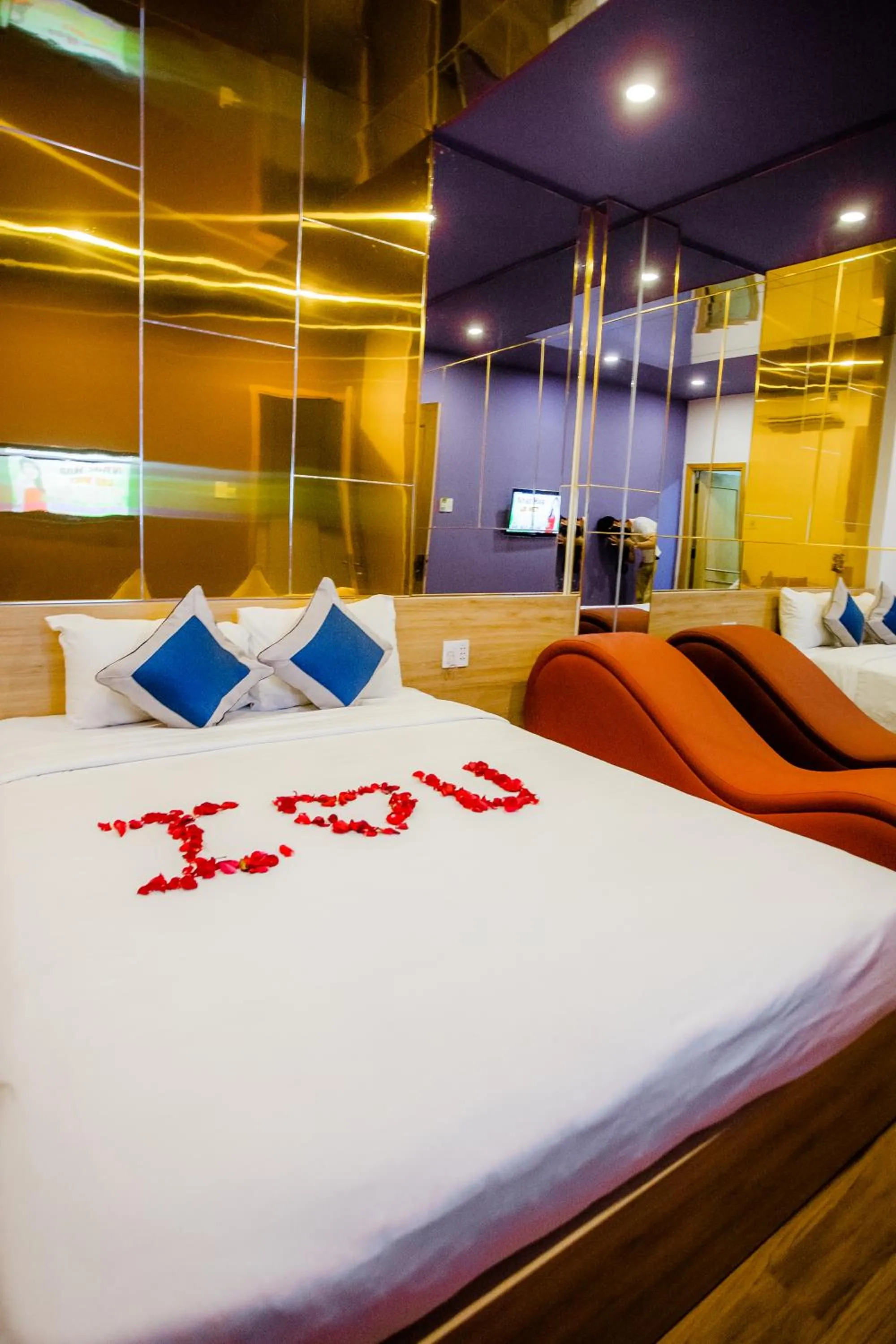 Bed in Mata Love hotel