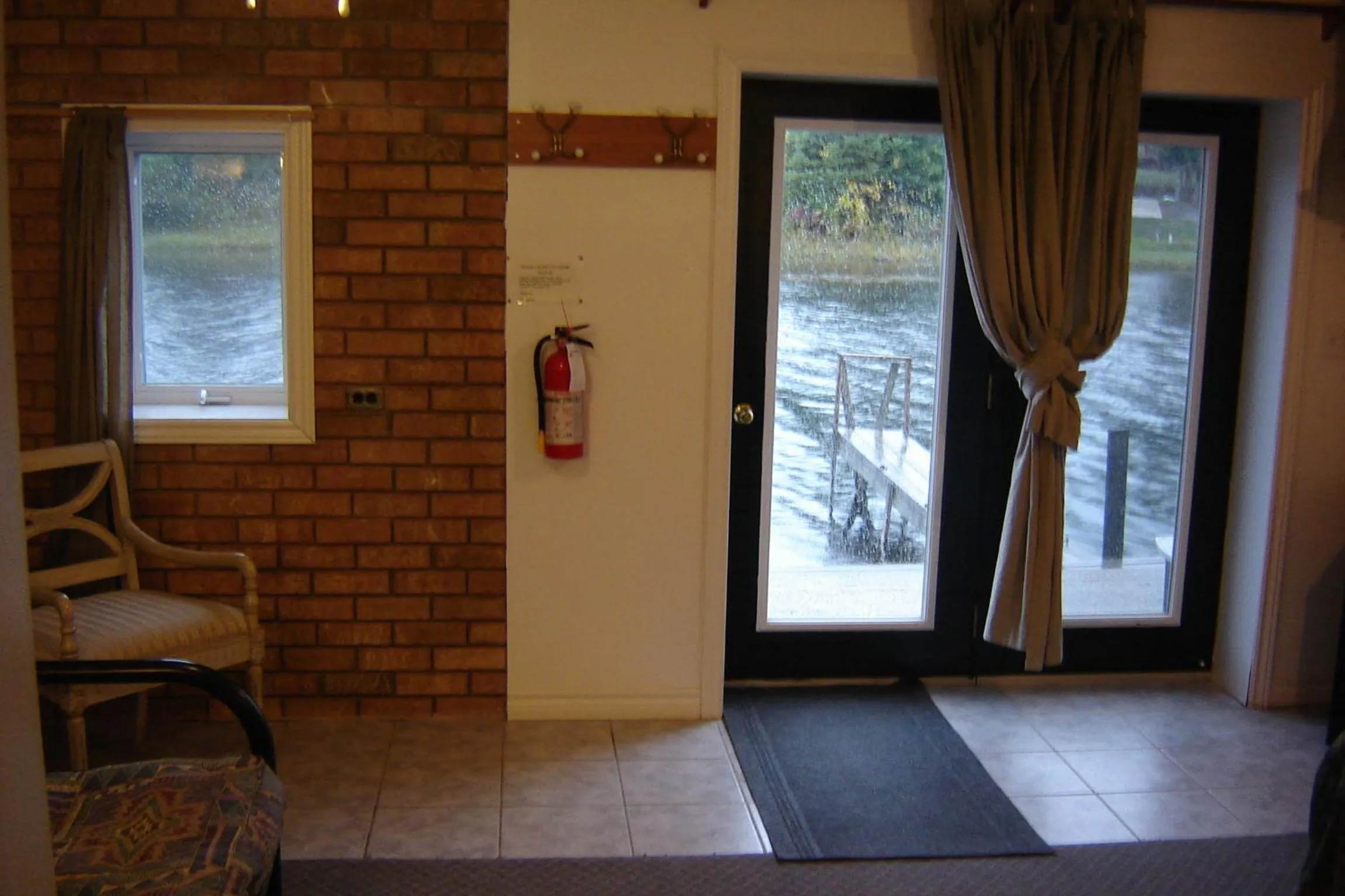 Seating area in Sauble River Marina and Lodge Resort