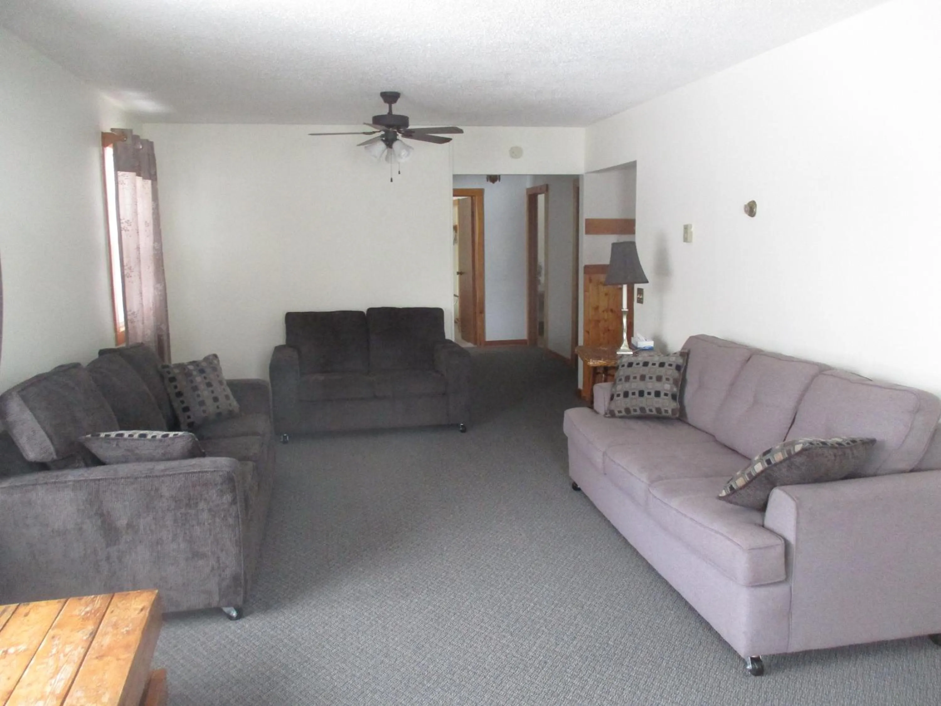 TV and multimedia in Sauble River Marina and Lodge Resort