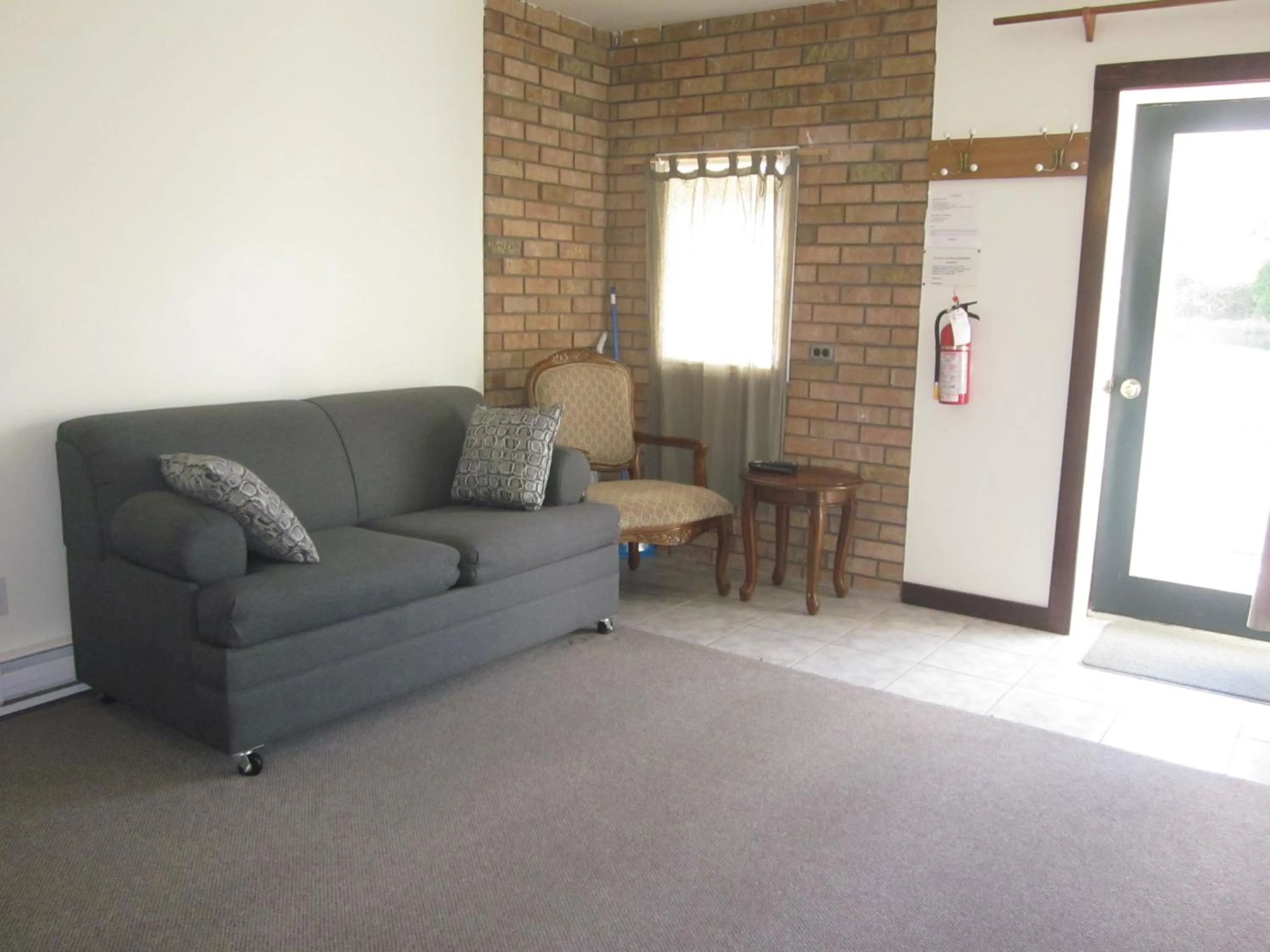 Bed in Sauble River Marina and Lodge Resort