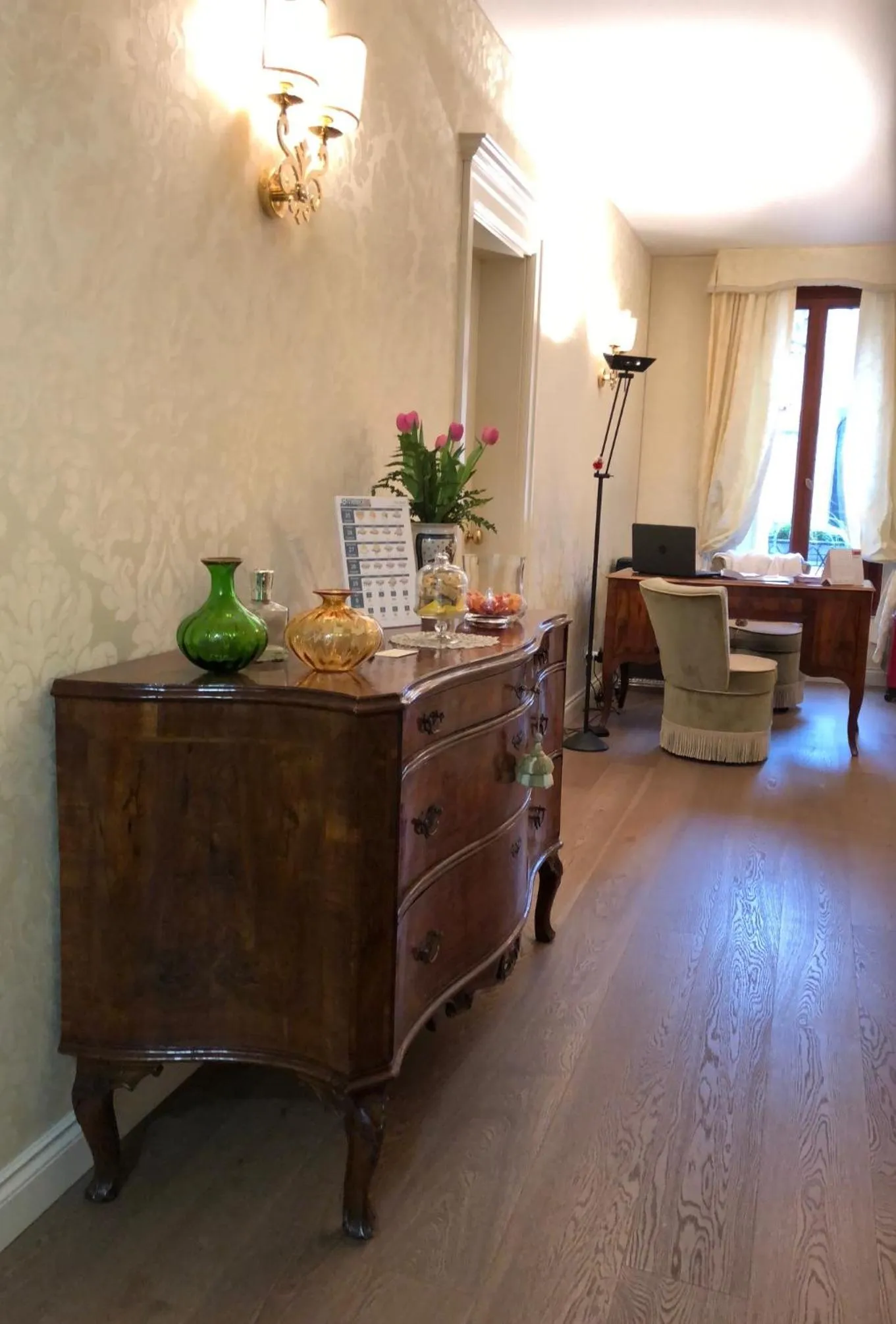 Lobby or reception in B&B Patatina