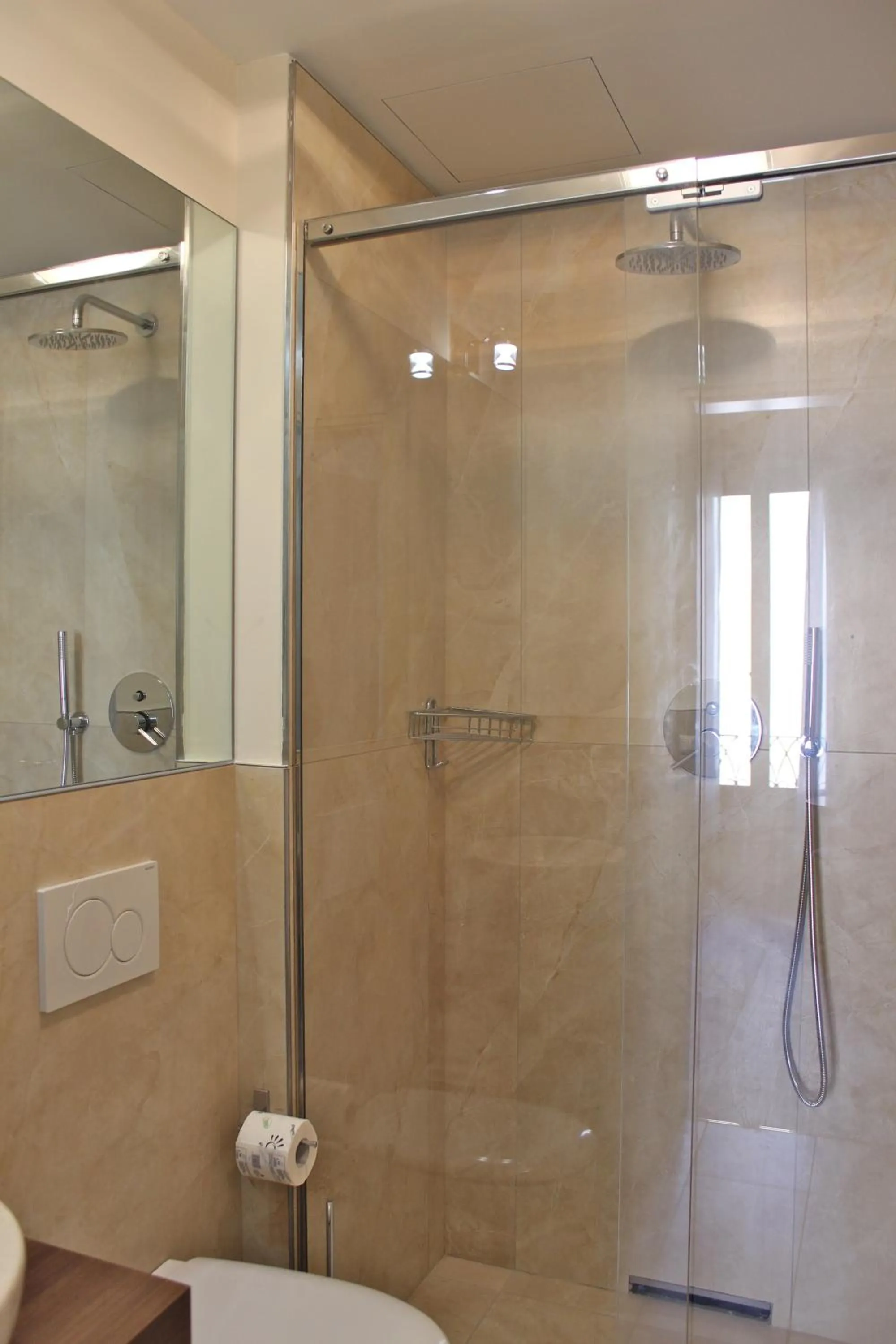 Bathroom in B&B Patatina