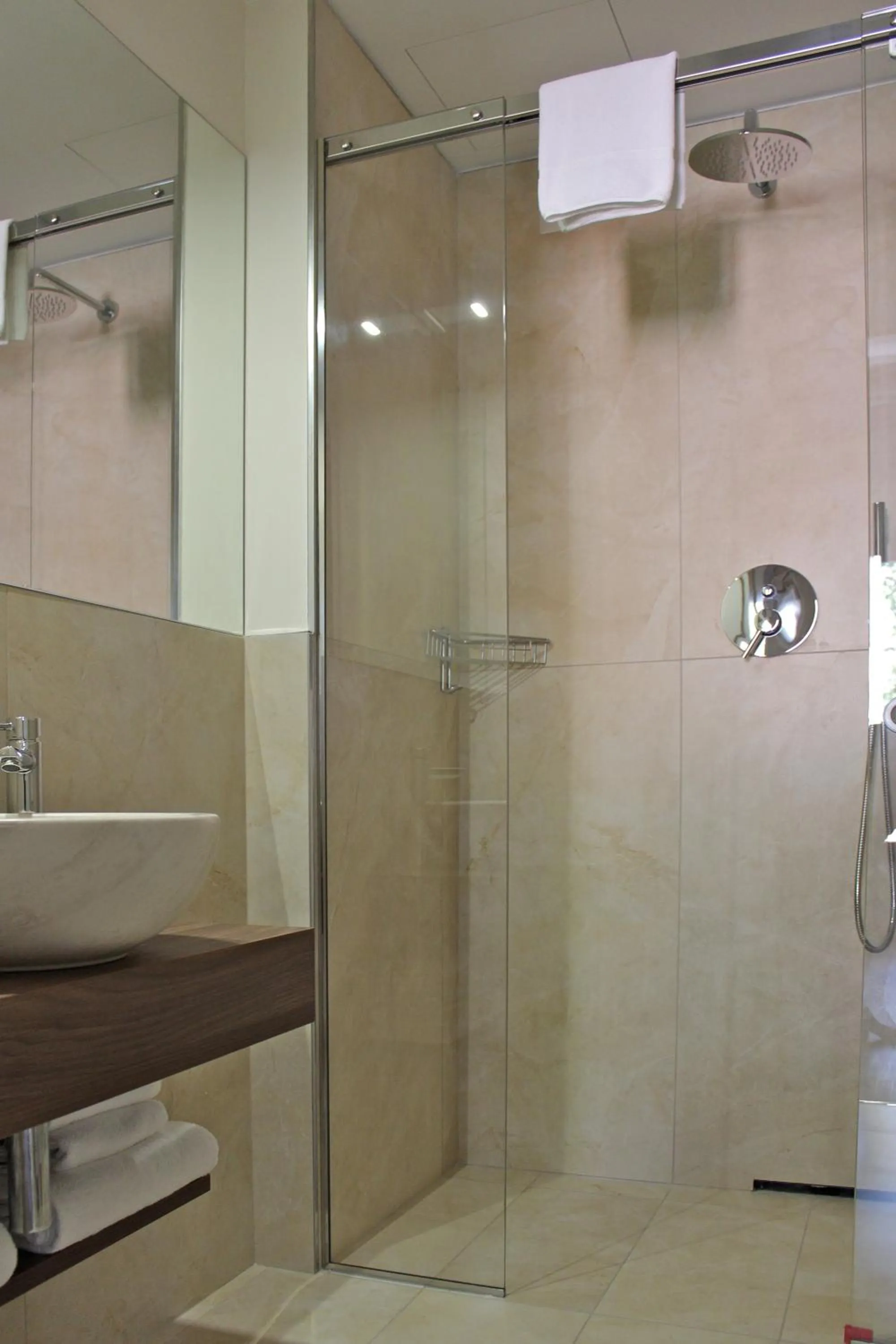 Bathroom in B&B Patatina