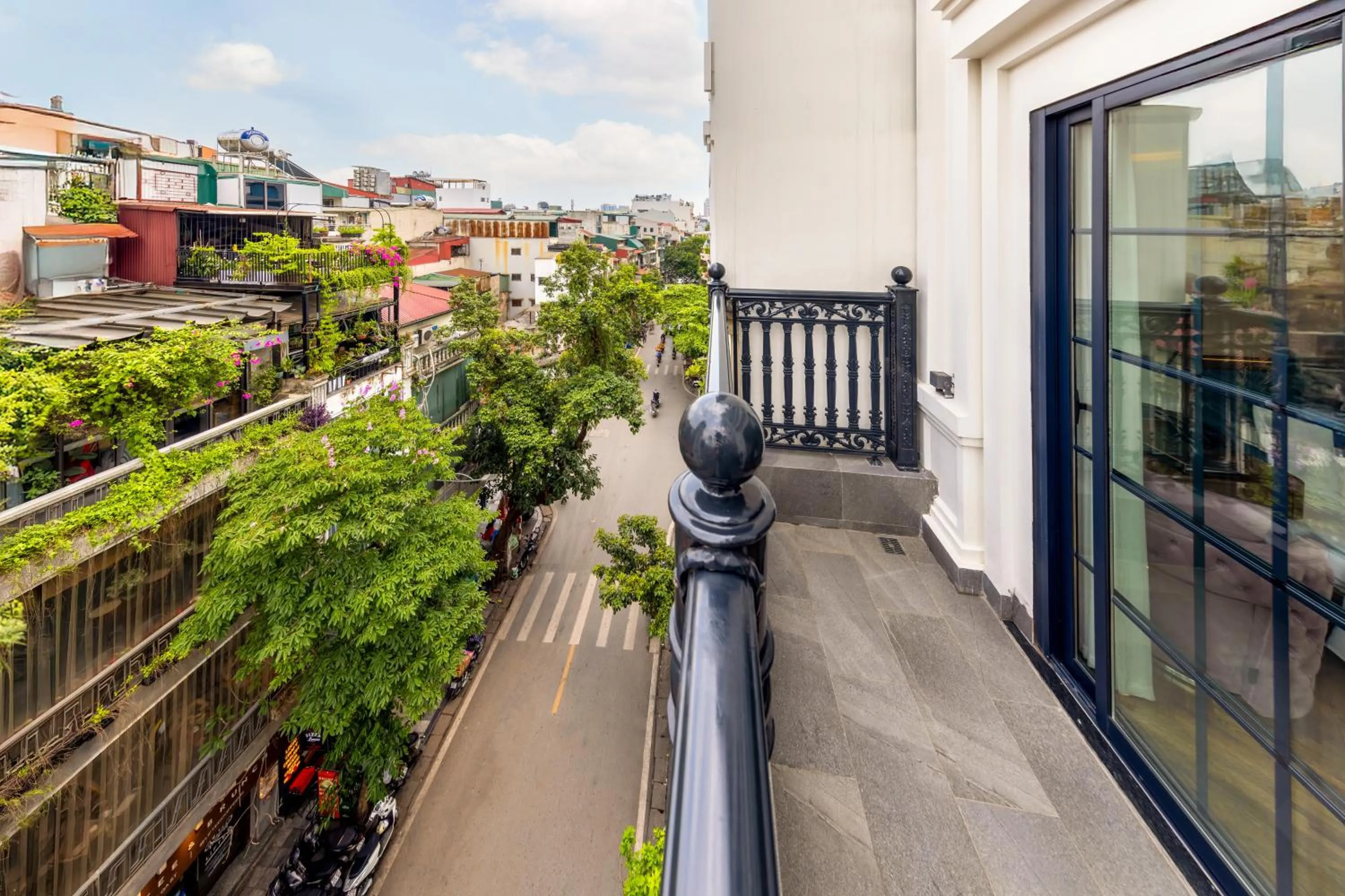 Day in H Hôtel L'Art Hanoi