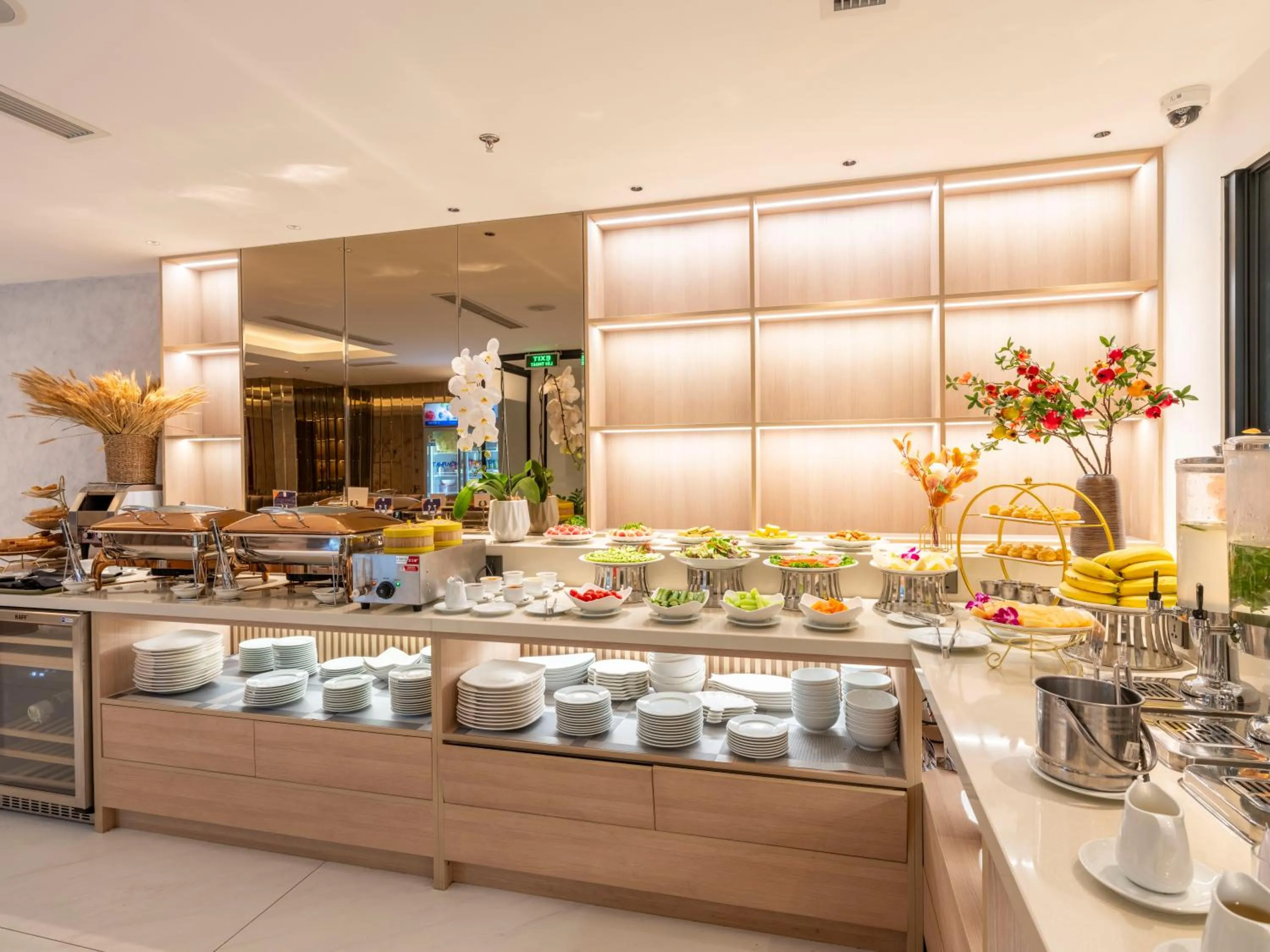 Restaurant/places to eat in H Hôtel L'Art Hanoi