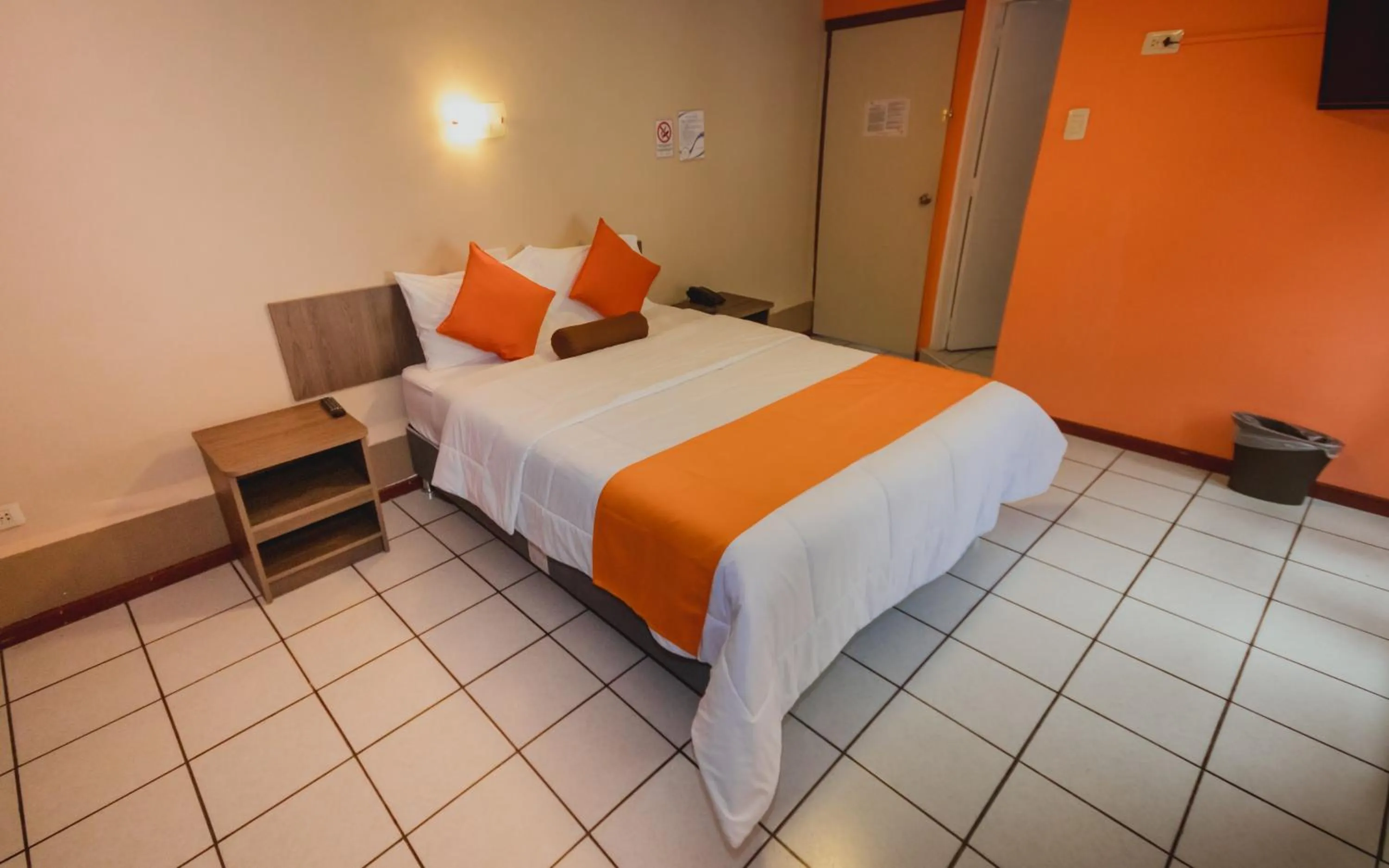 Bedroom, Bed in Hotel Sol de Belén Cajamarca