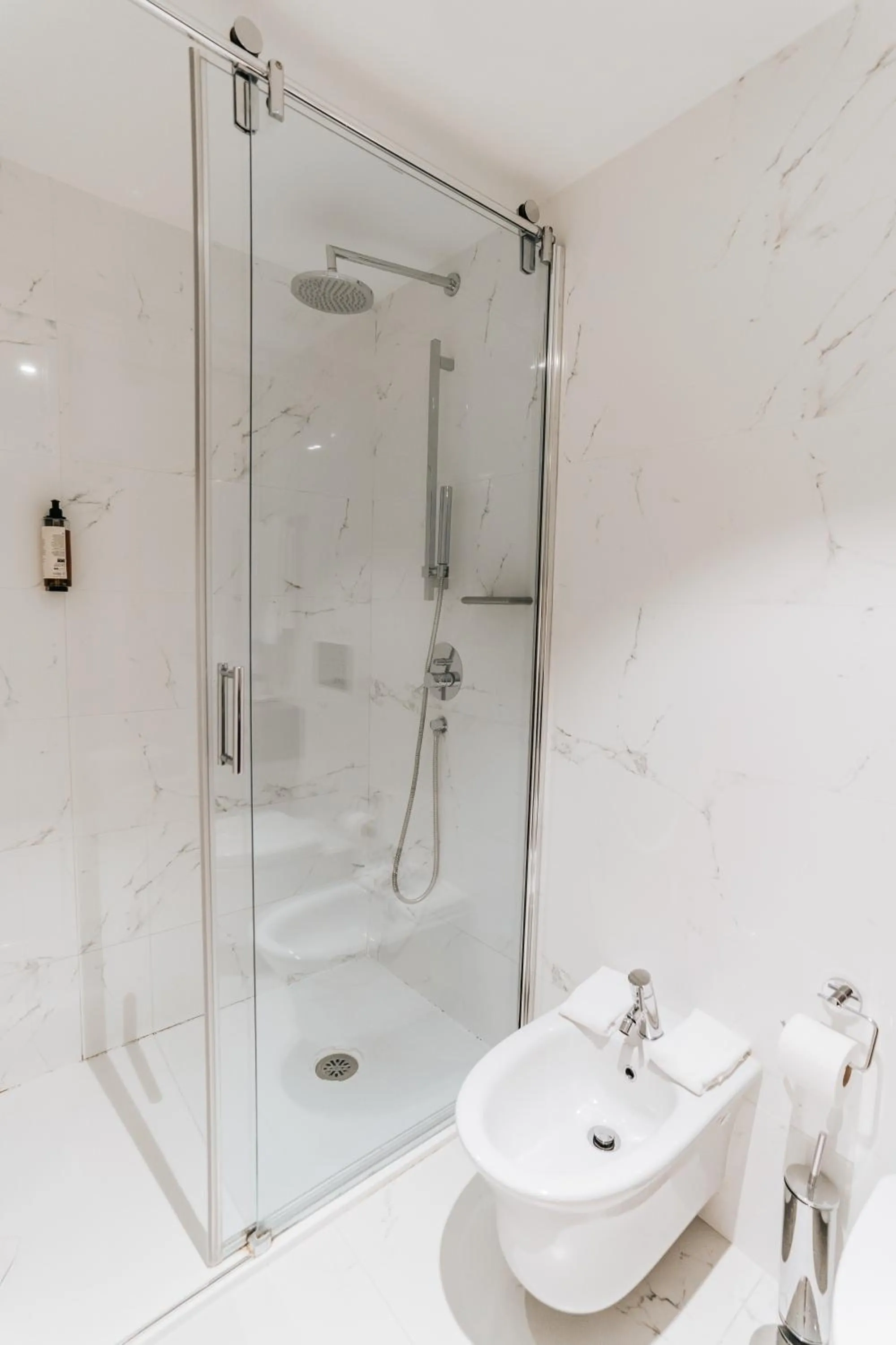 Shower in Hotel Premium Porto Downtown