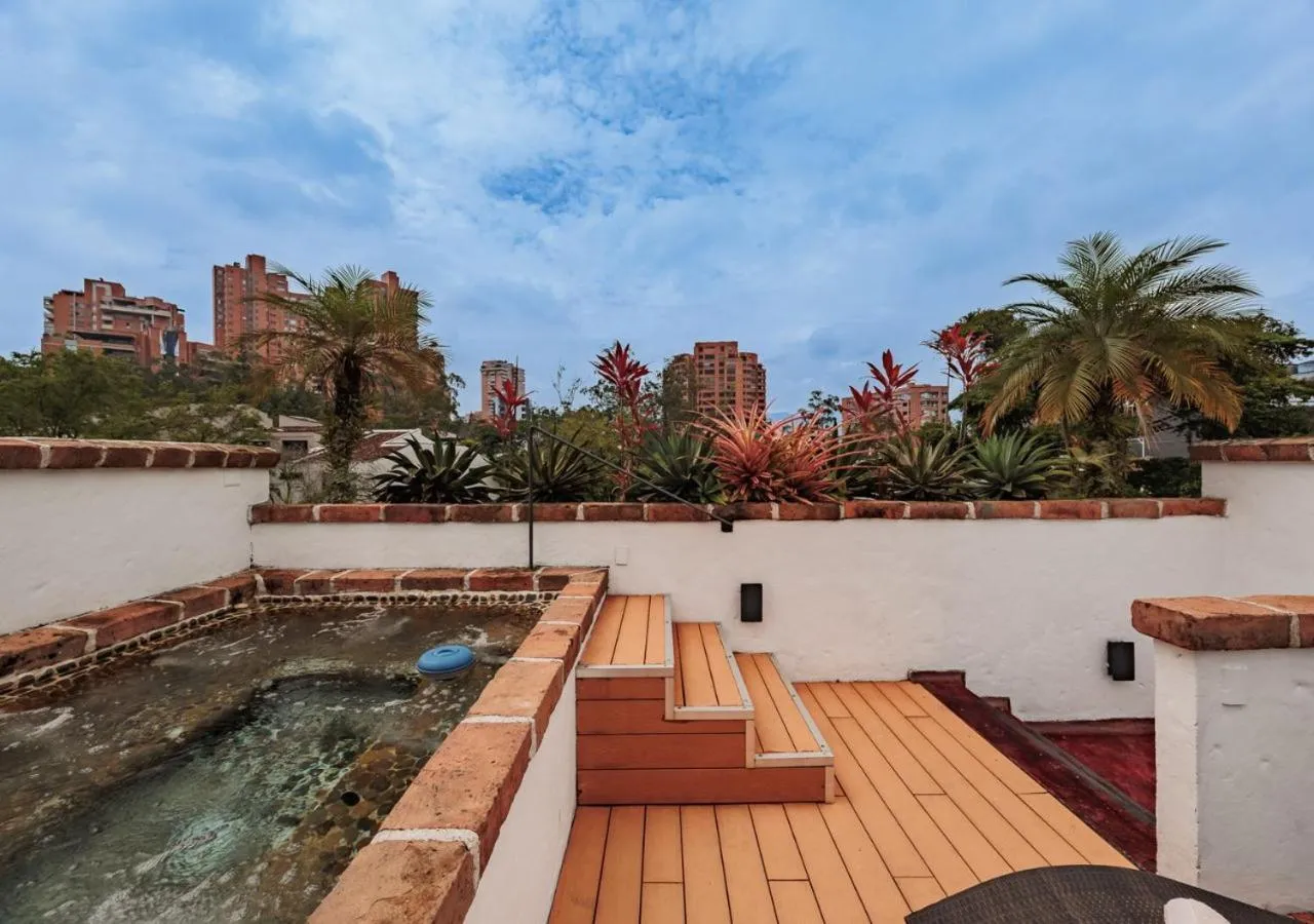 Day in Casa Del Reloj