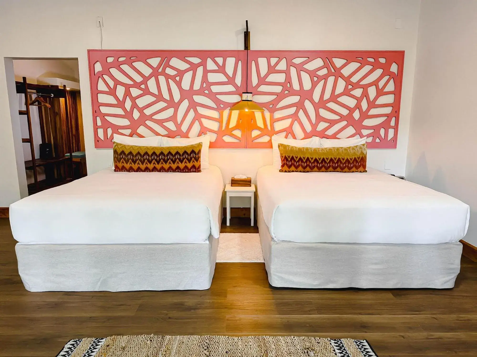 Euphonia Deluxe Suites in Cloud Forest Lodge Euphonia Deluxe Suites in Cloud Forest Lodge