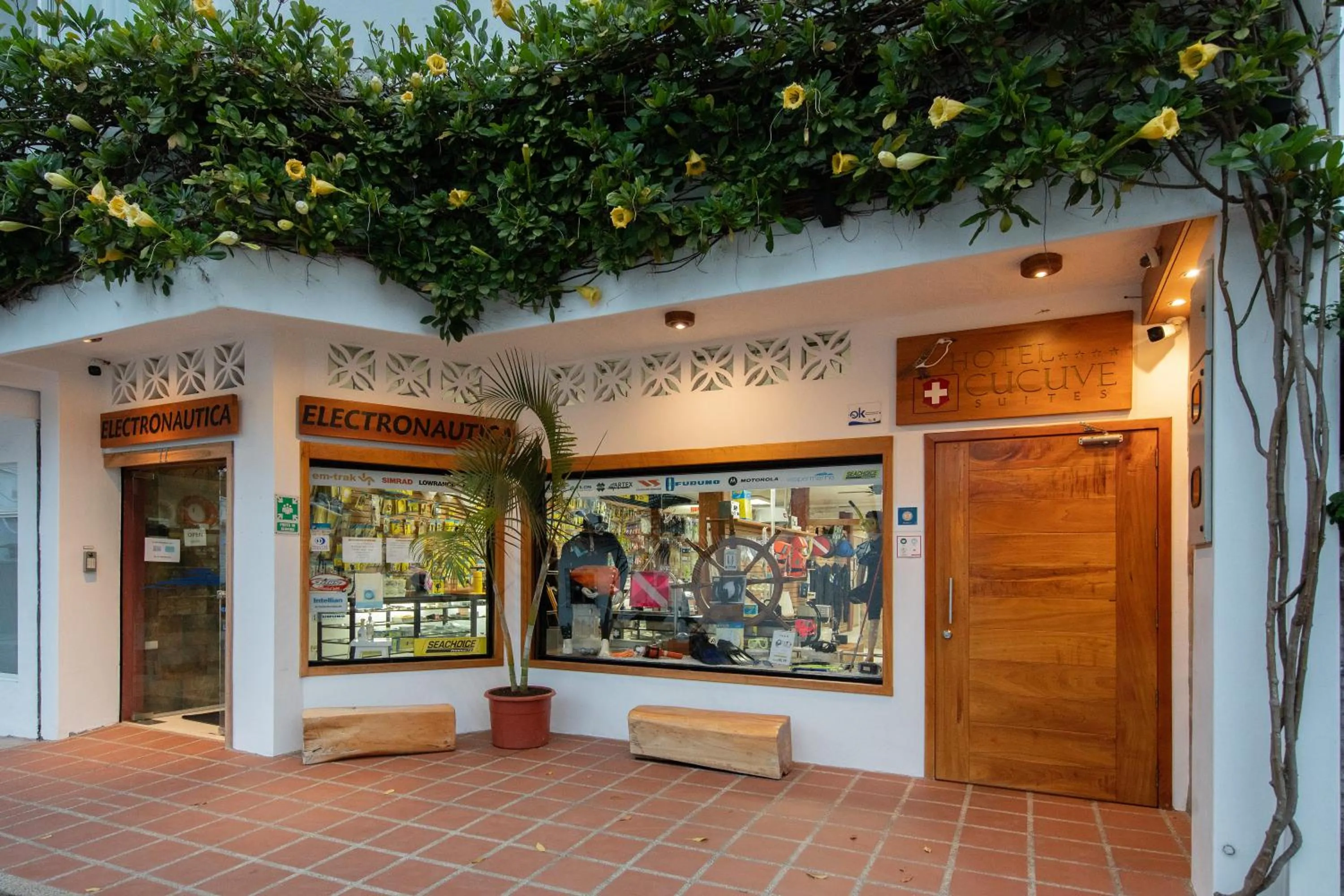 Property building in Hotel Cucuve