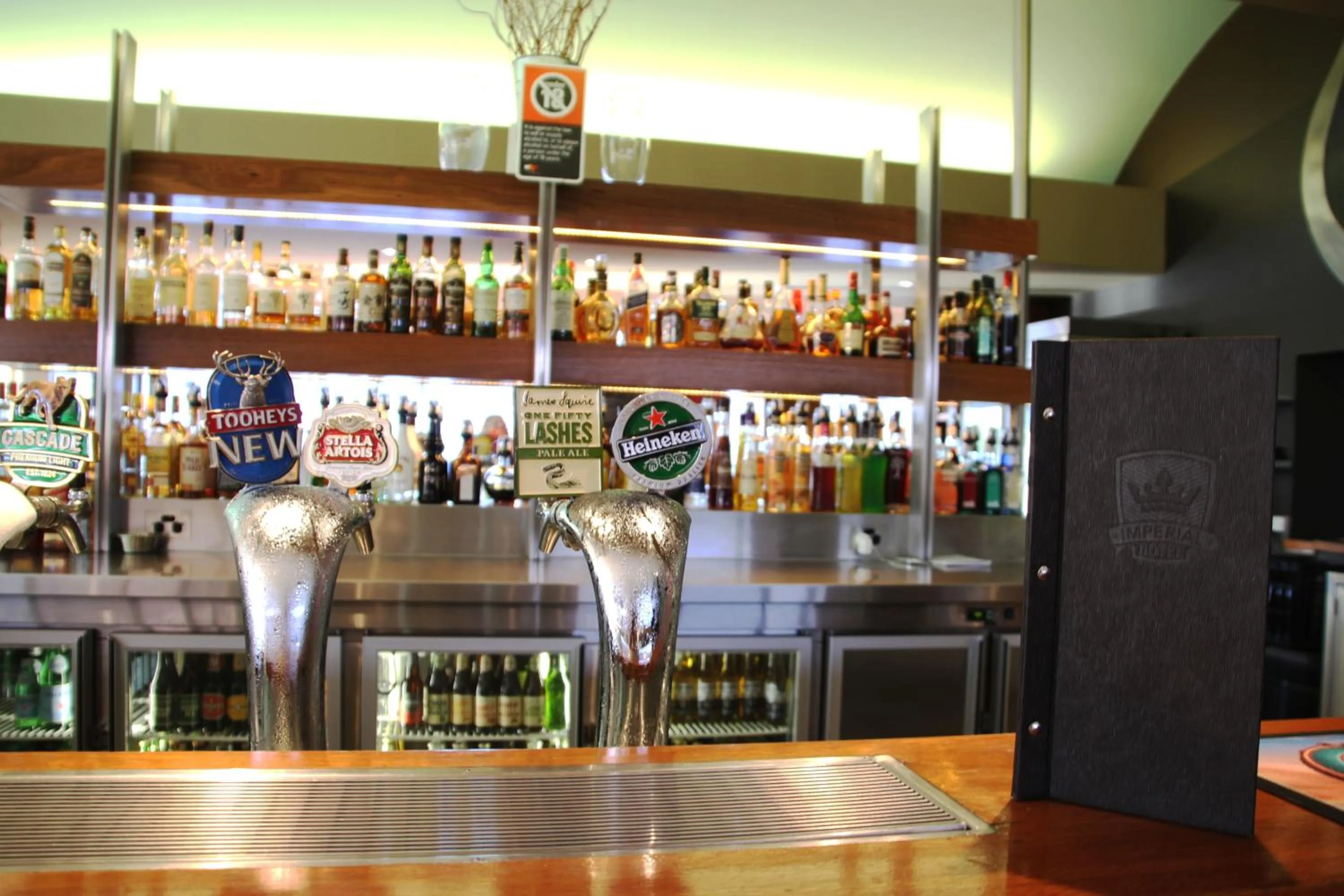 Lounge or bar in Imperial Motel