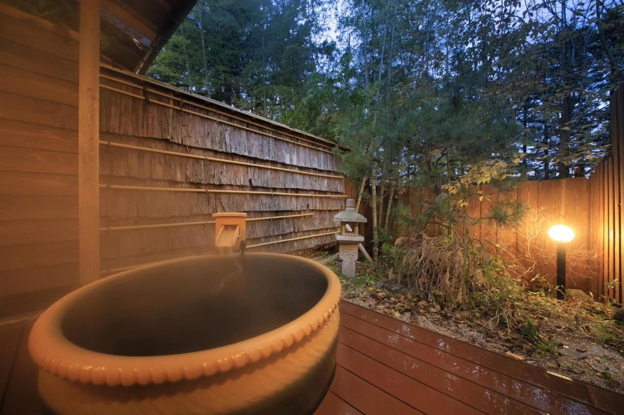 Open Air Bath in Yutorelo-an