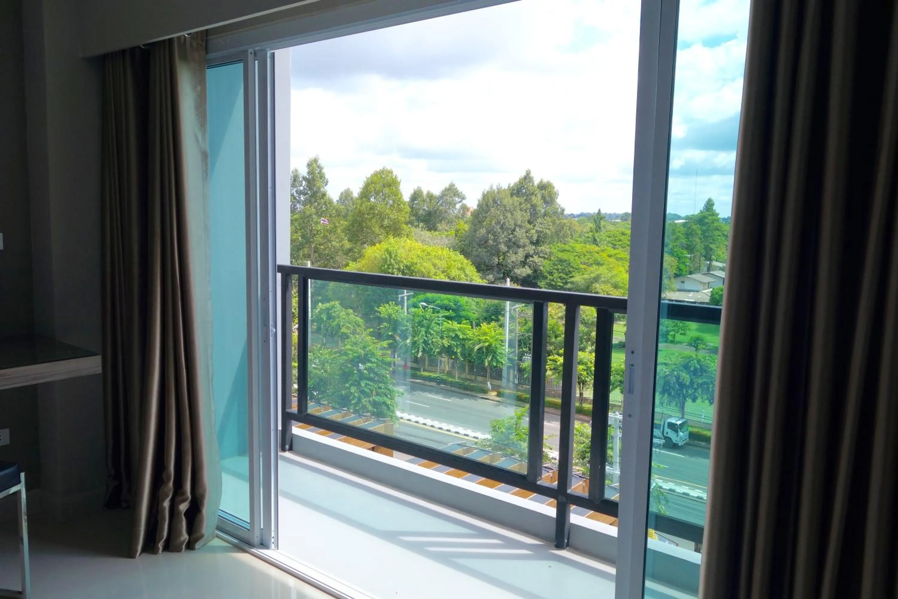 Balcony/Terrace in V Hotel Ubon Ratchathani