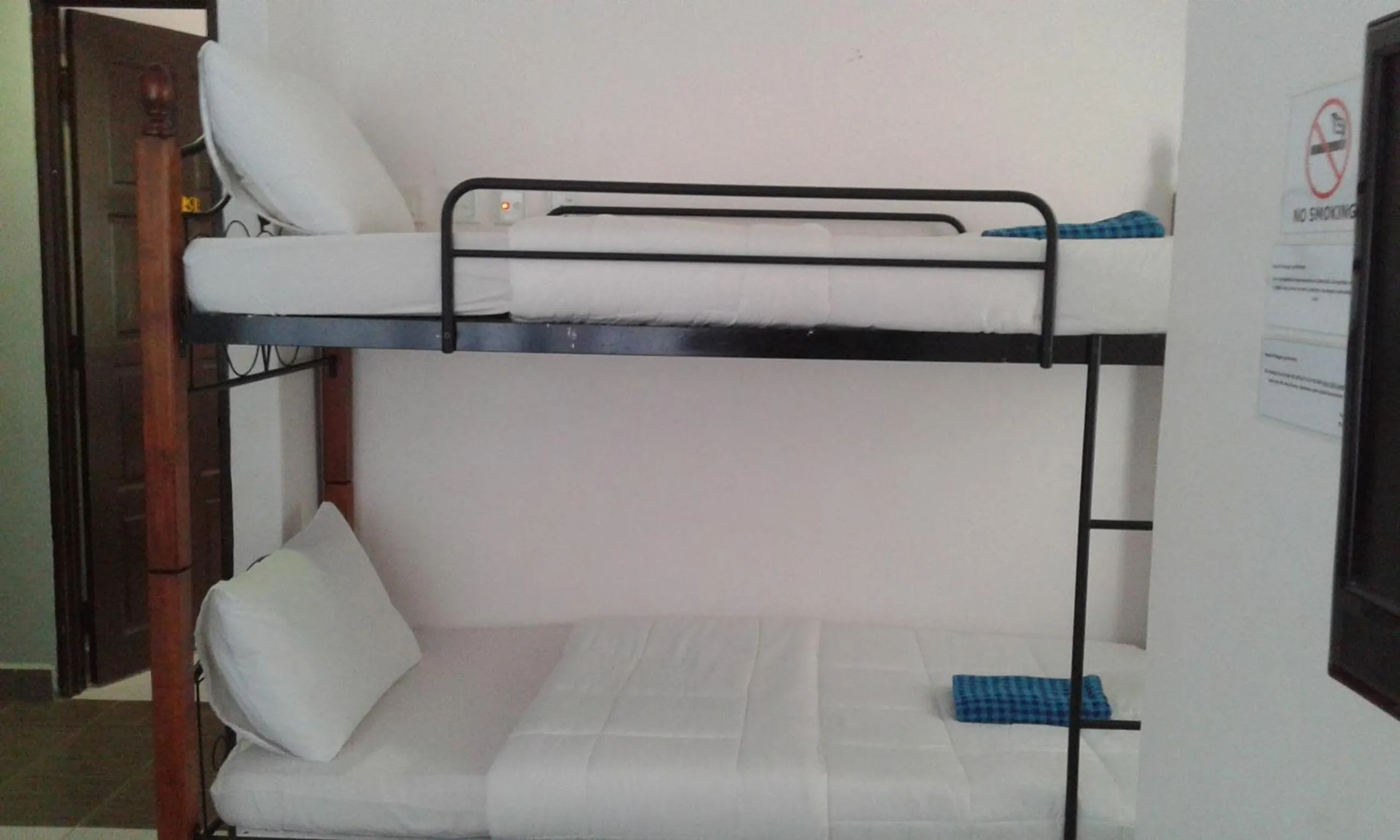 Bedroom, Bed in Best Seven Inn