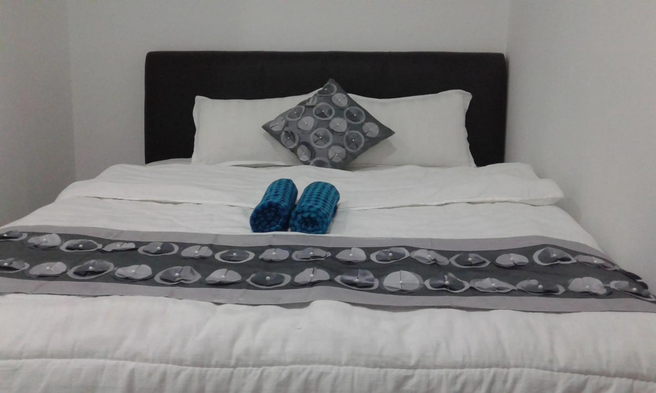 Bedroom, Bed in Best Seven Inn