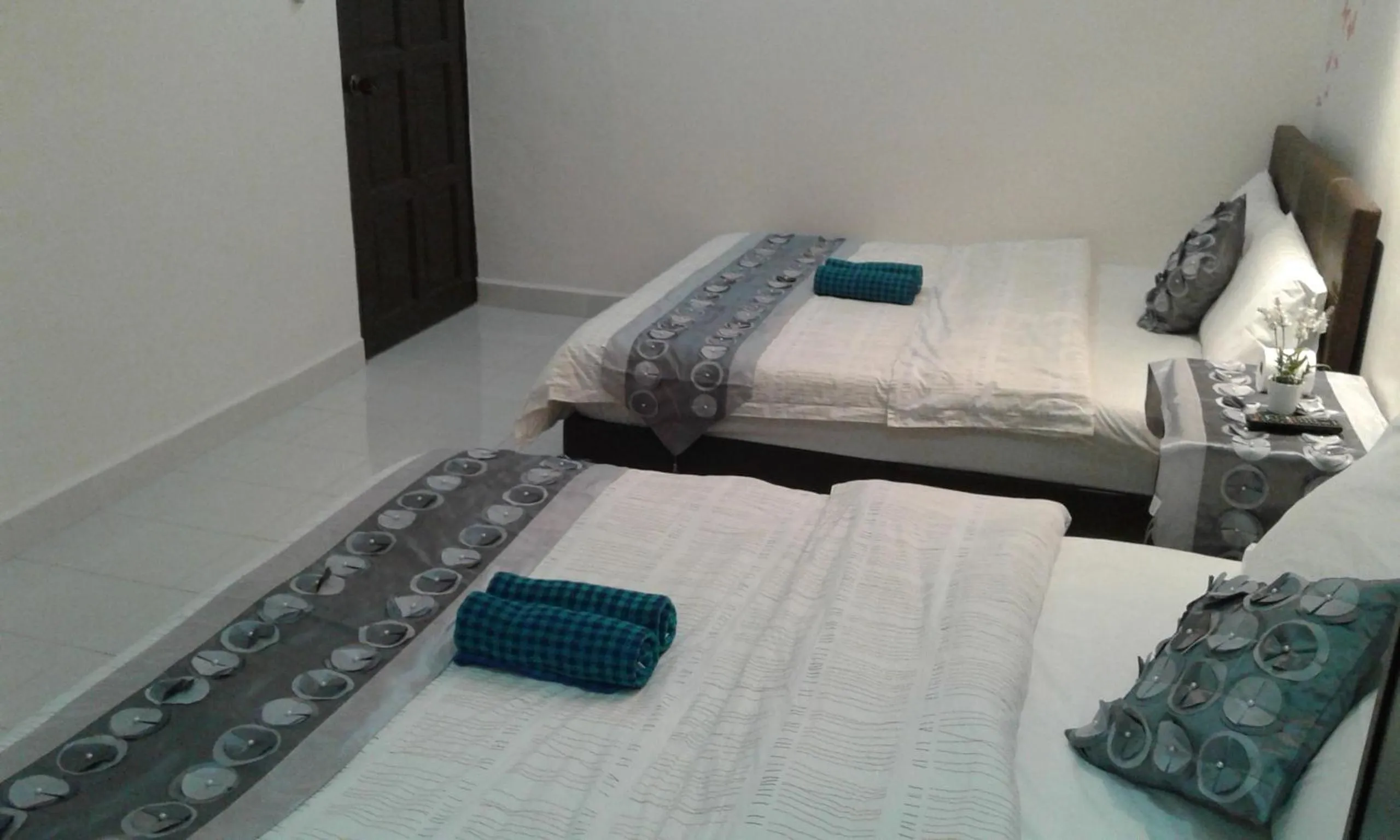 Bedroom, Bed in Best Seven Inn