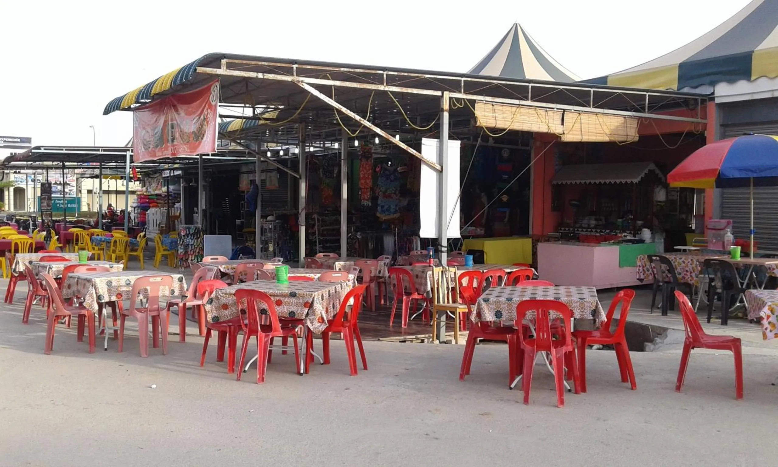 Restaurant/places to eat in Best Seven Inn