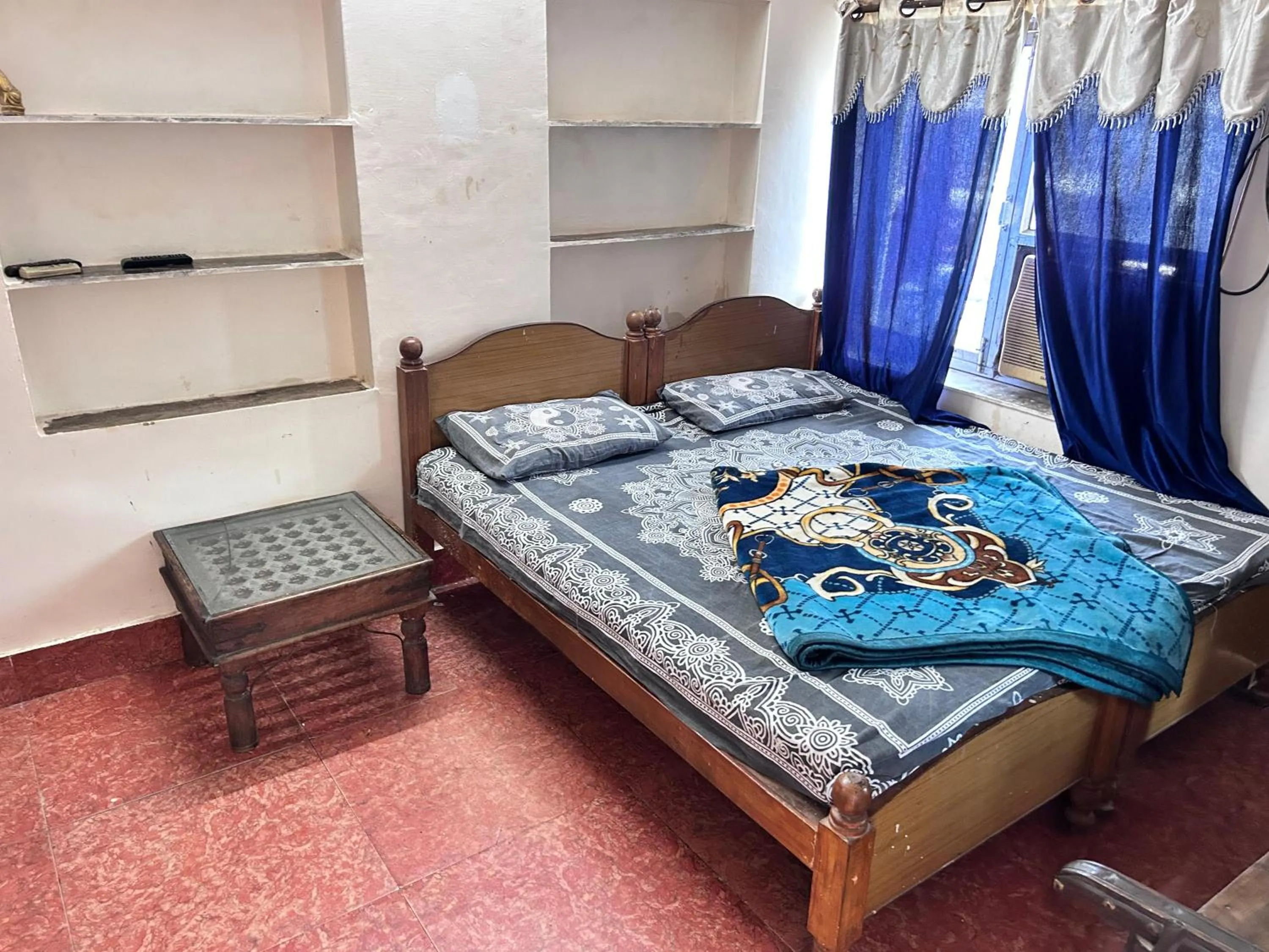 Bed in Priya guest house pushkar