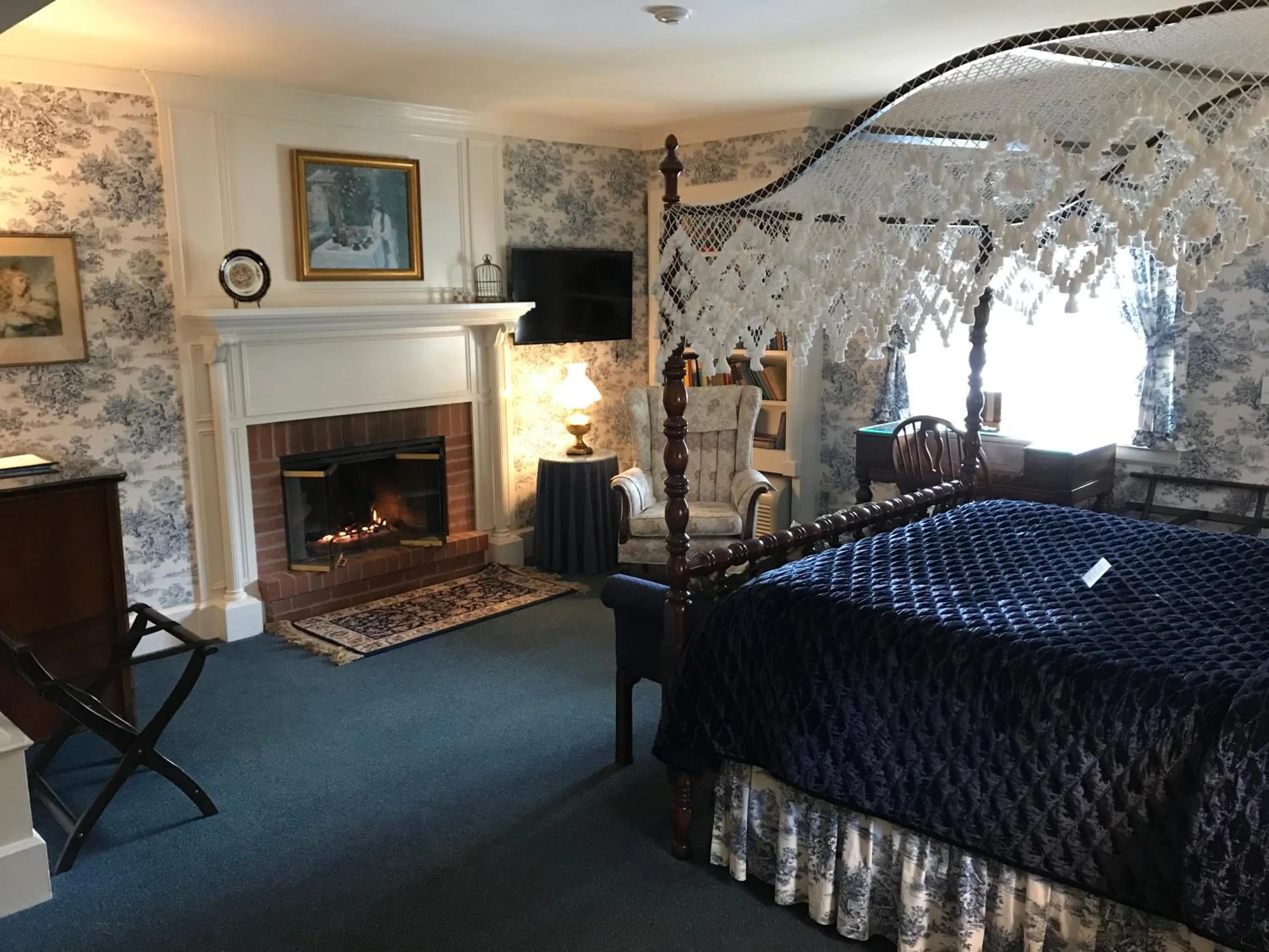 Bedroom, Bed in Asa Ransom House