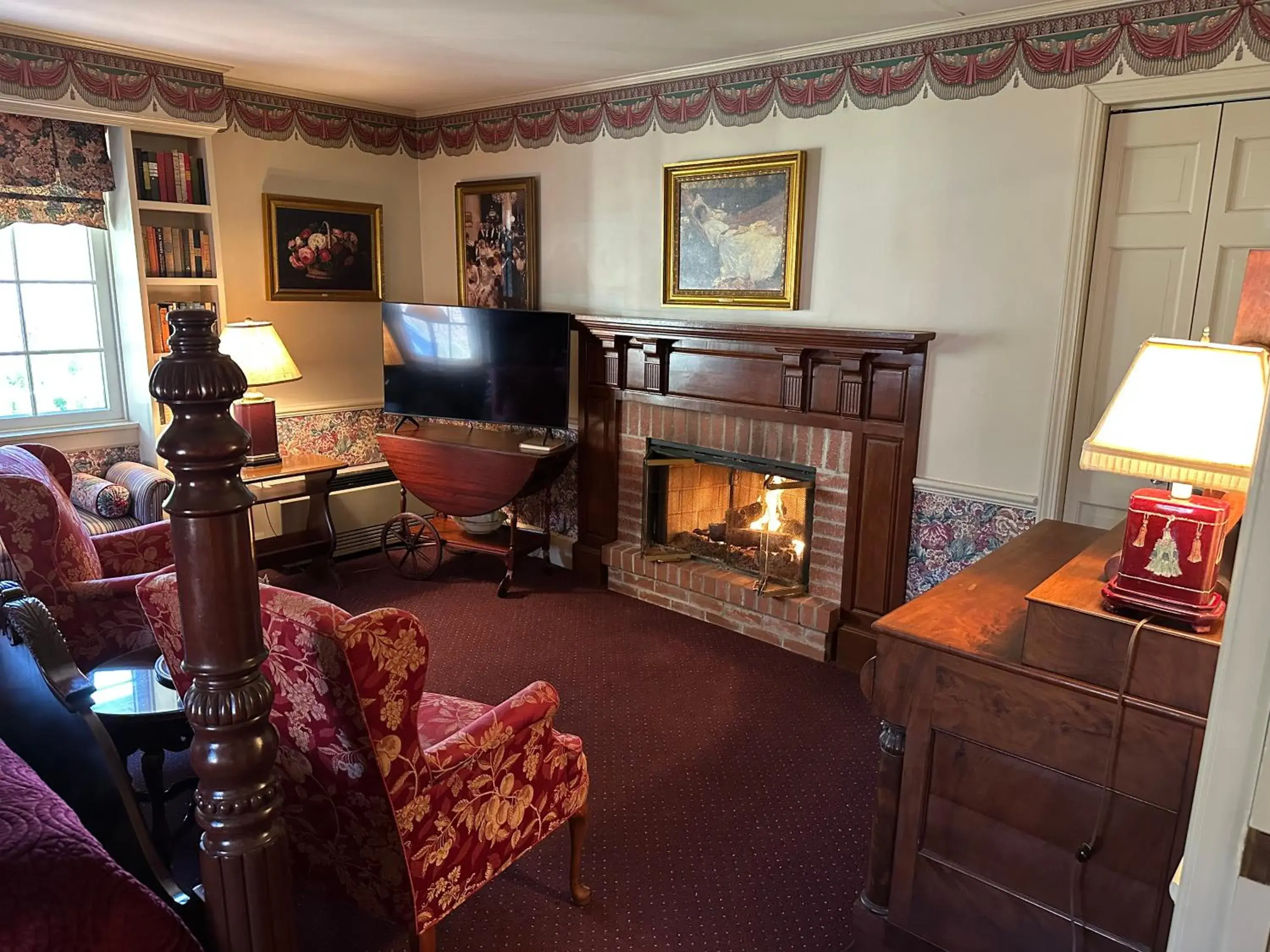 King Room with Balcony in Asa Ransom House King Room with Balcony in Asa Ransom House