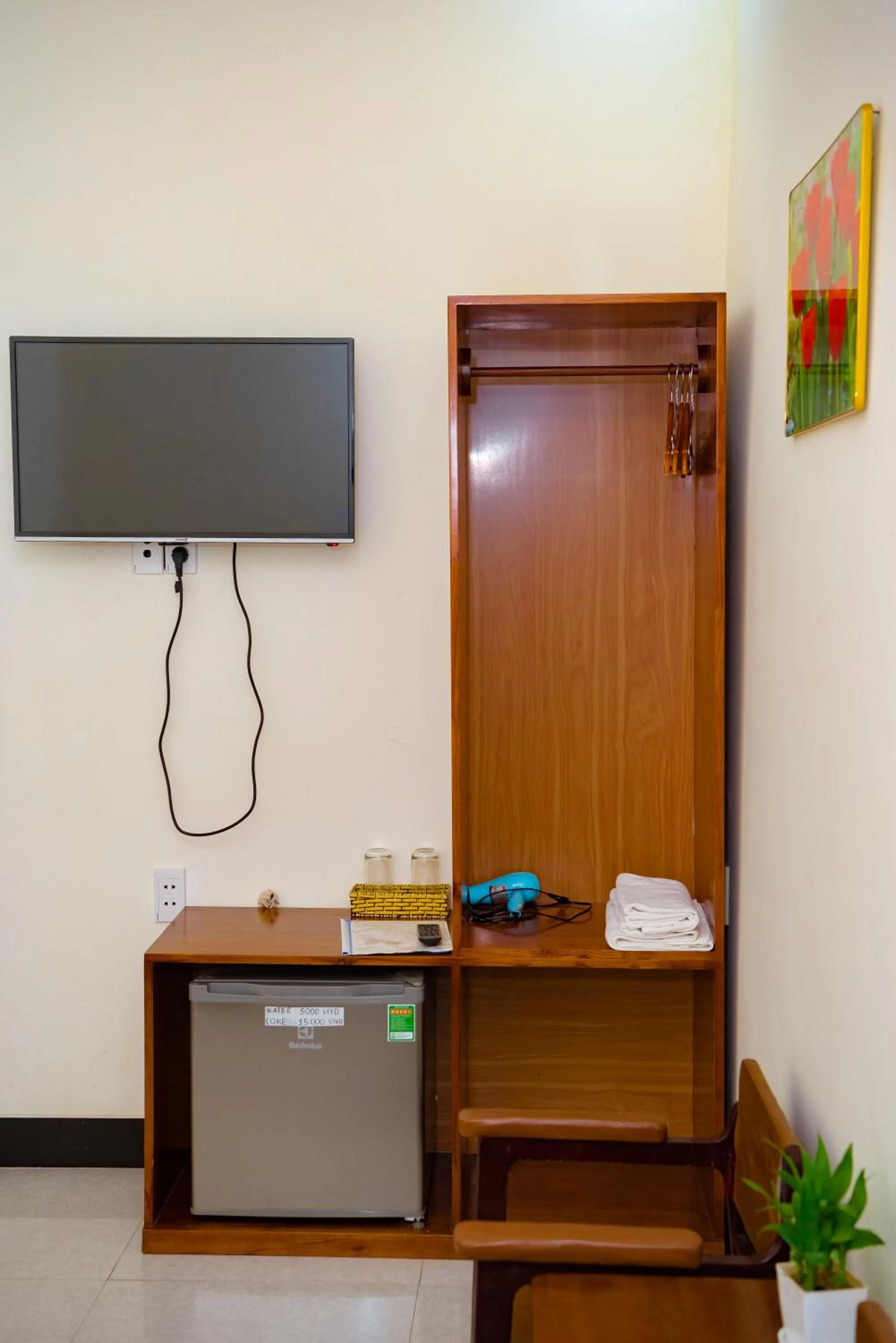 TV and multimedia in Gold Stone Hoi An Homestay