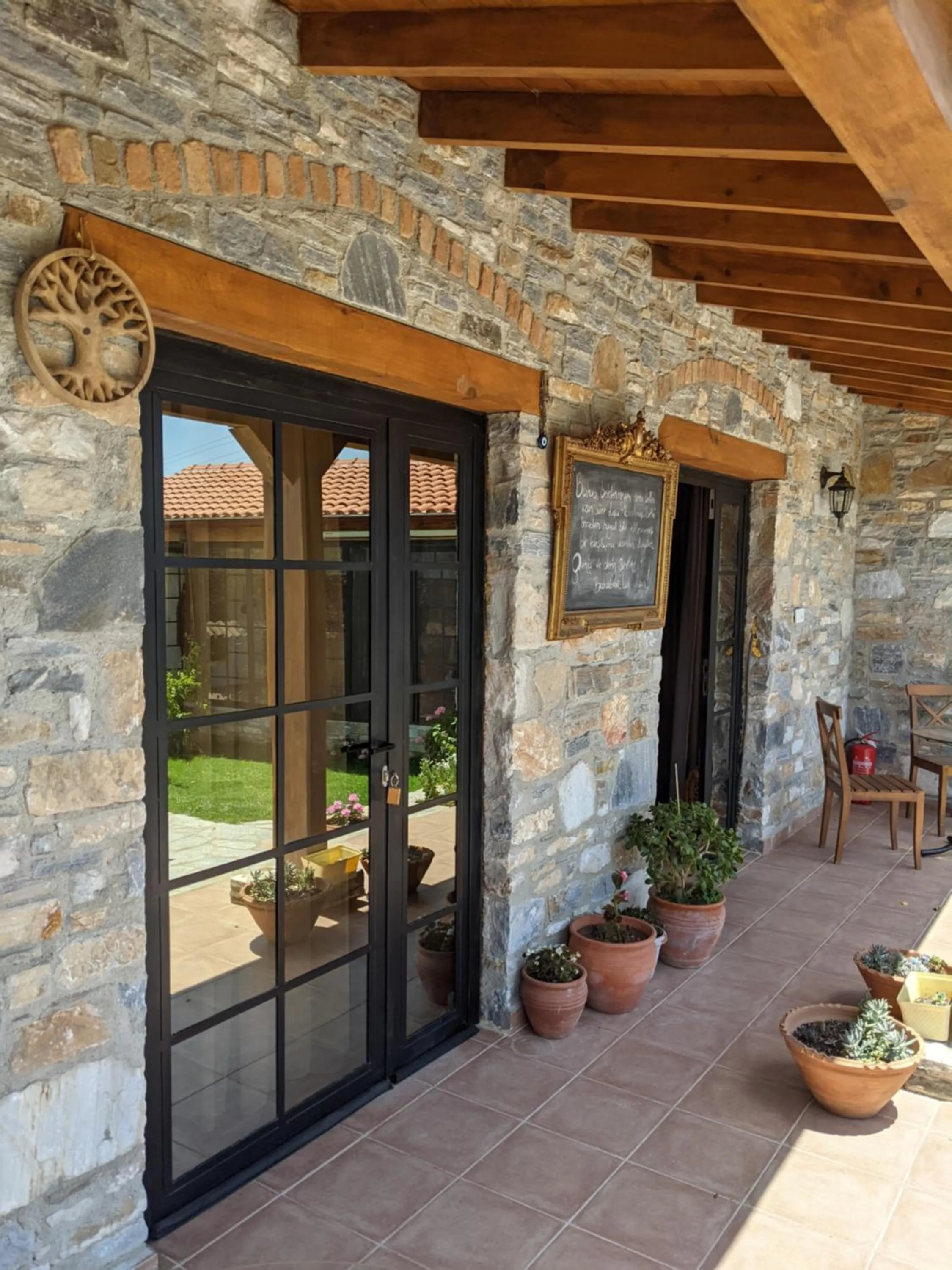 Property building in Bahab Guest House