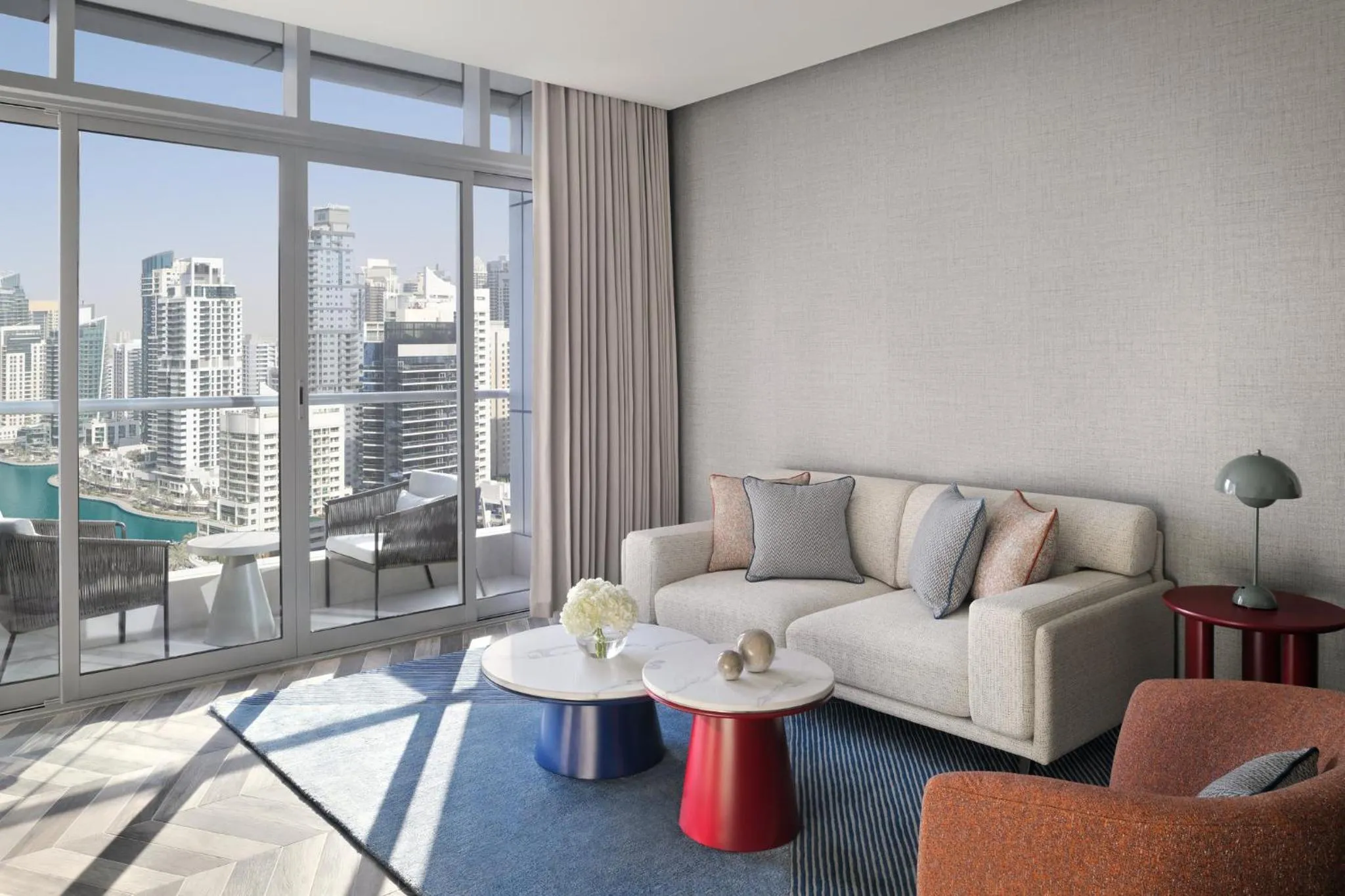 Photo of the whole room in InterContinental Dubai Marina by IHG