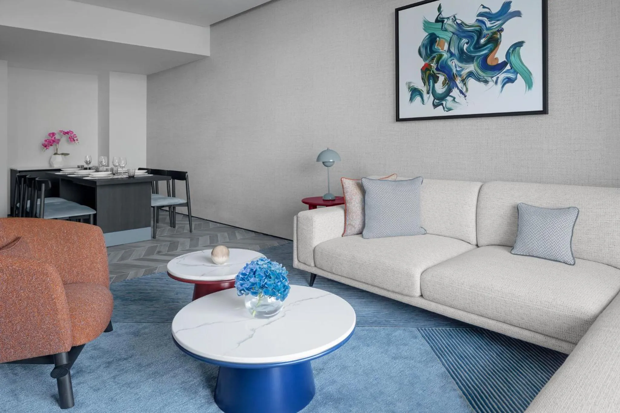 Photo of the whole room in InterContinental Dubai Marina by IHG