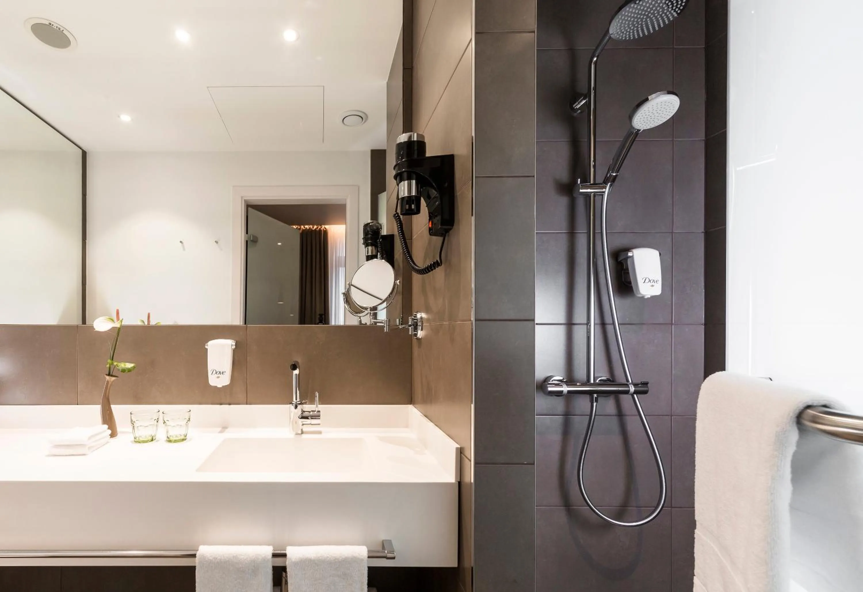 Bathroom in Holiday Inn Dresden - Am Zwinger by IHG