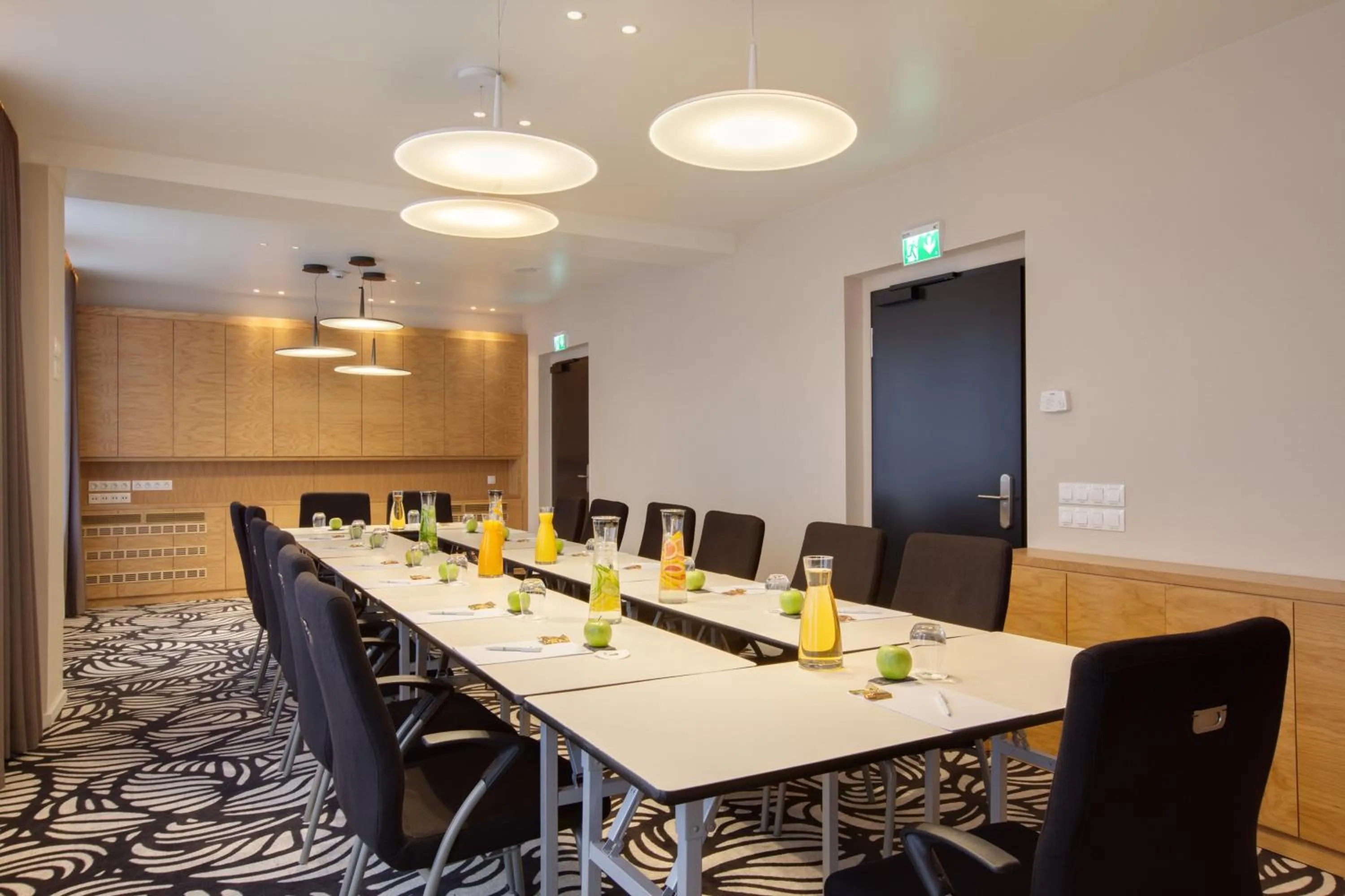 Meeting/conference room in Holiday Inn Dresden - Am Zwinger by IHG