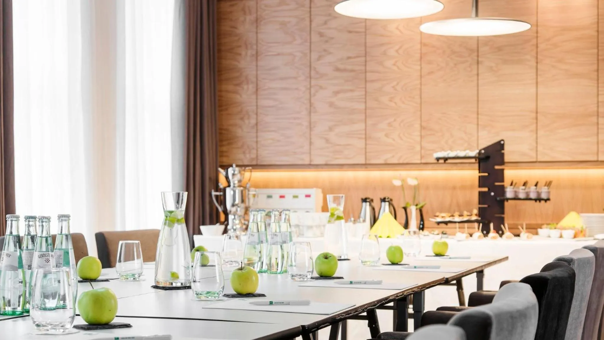 Meeting/conference room in Holiday Inn Dresden - Am Zwinger by IHG
