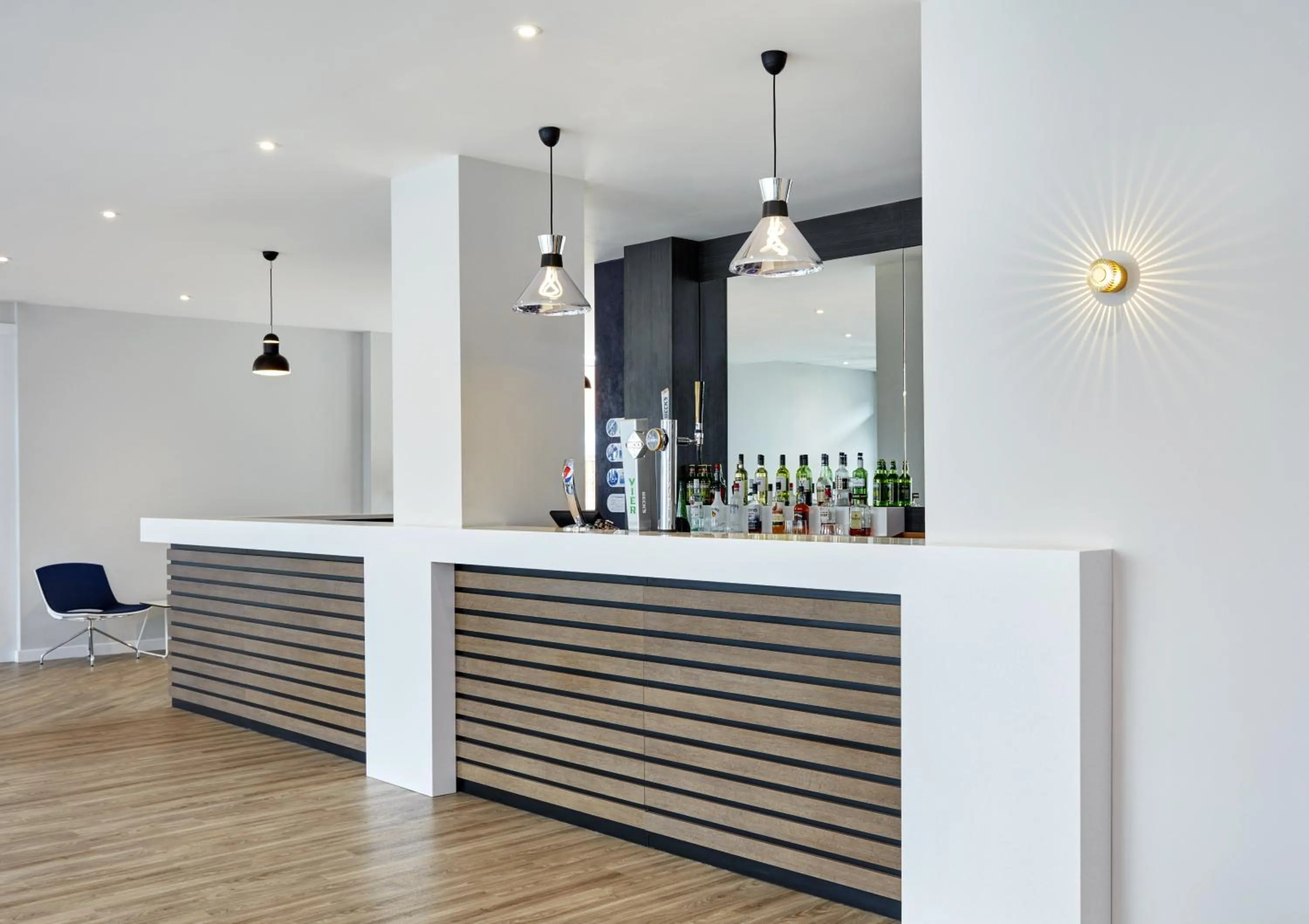 Property building in Holiday Inn Express Grimsby by IHG