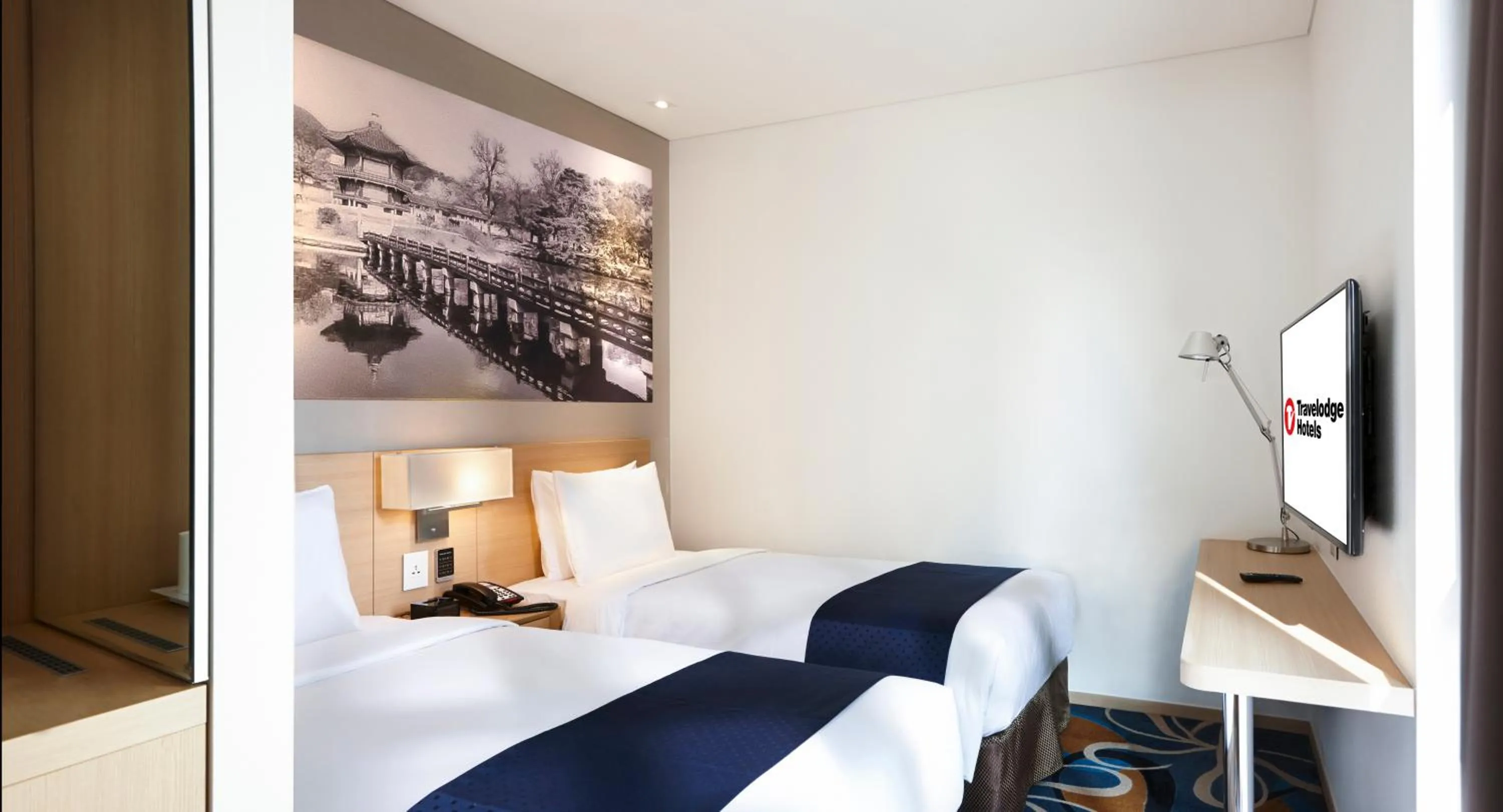 Bed in Travelodge Myeongdong Euljiro