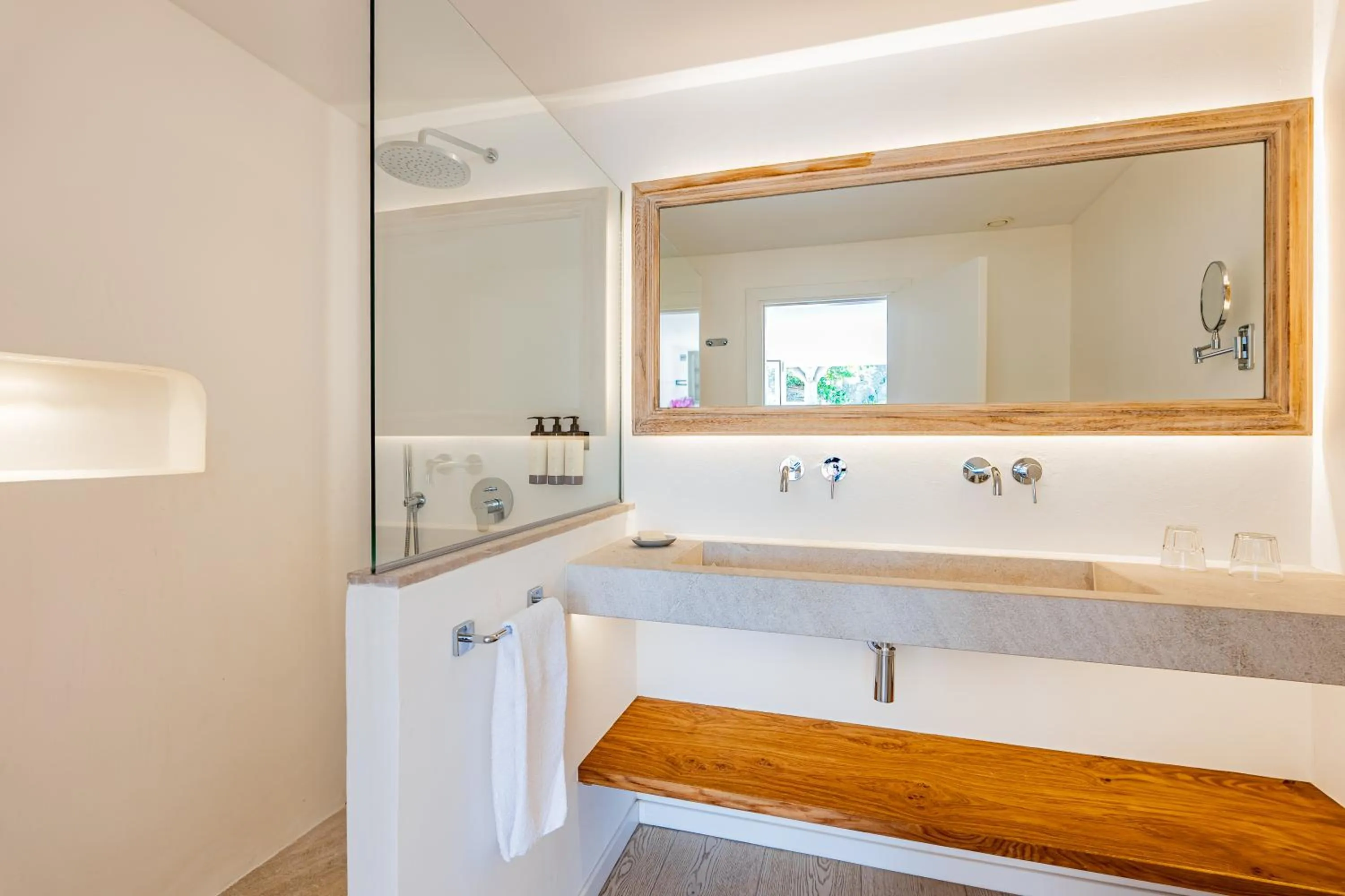 Bathroom in The Sea Club