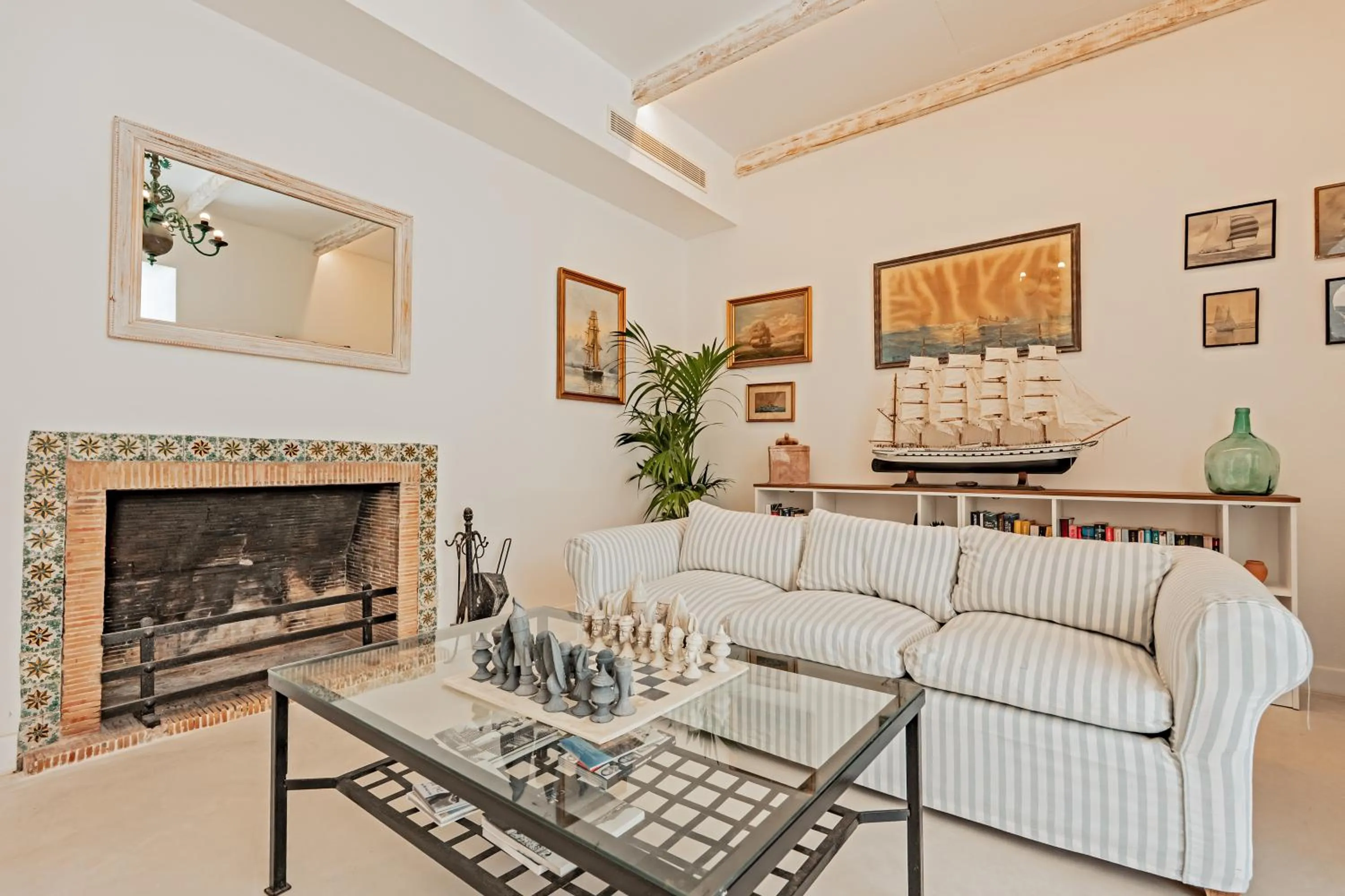 Library in The Sea Club