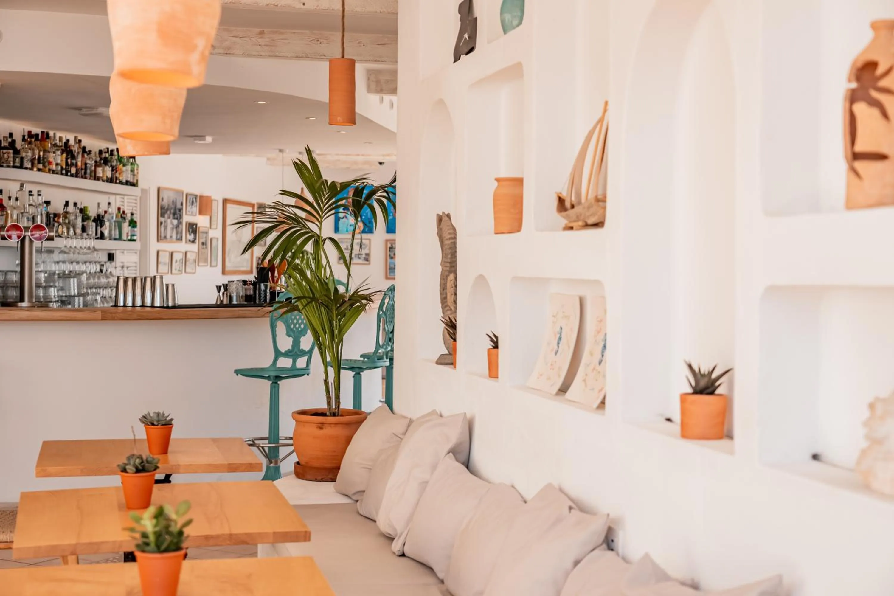 Decorative detail in The Sea Club