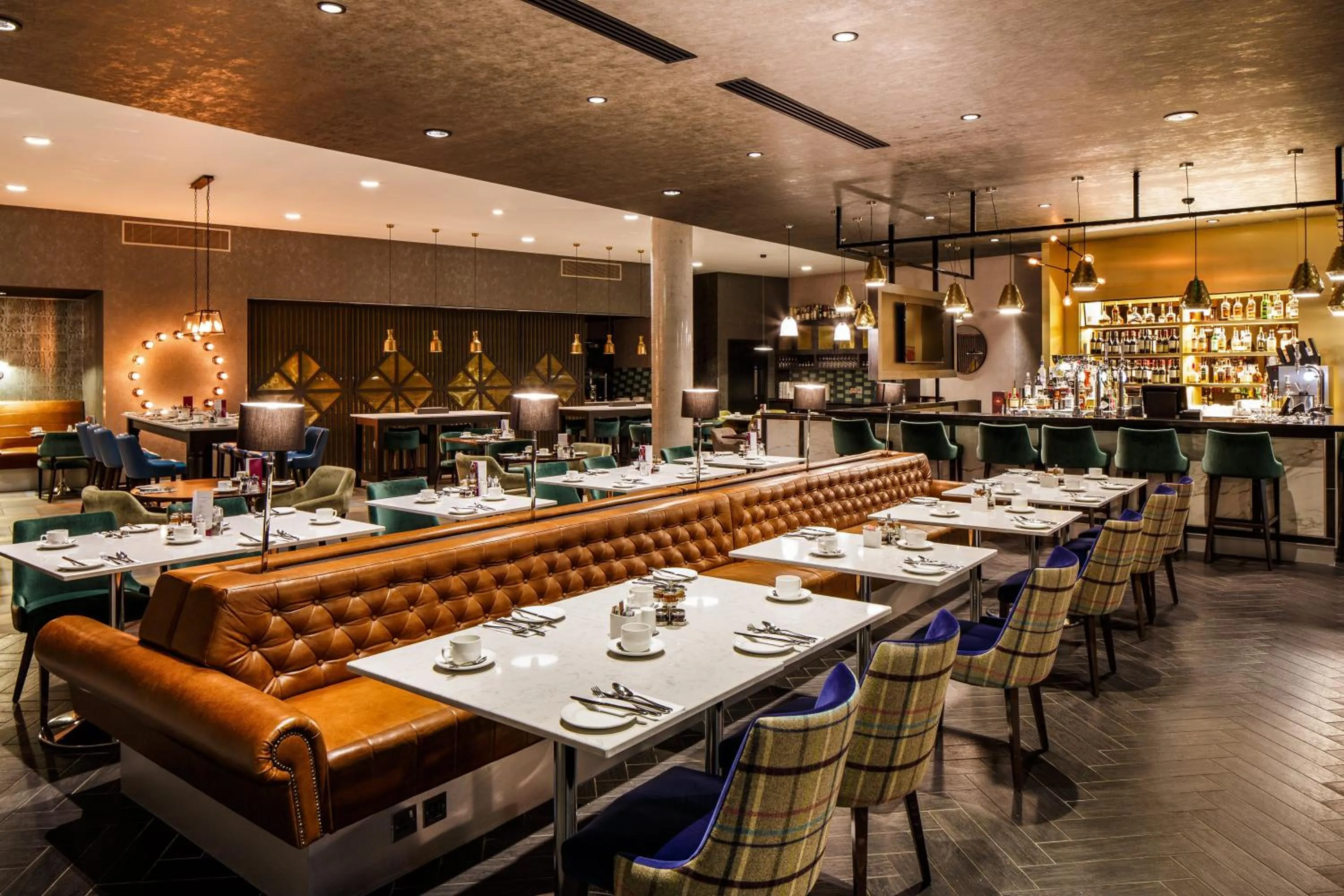 Restaurant/places to eat in Crowne Plaza Aberdeen Airport by IHG