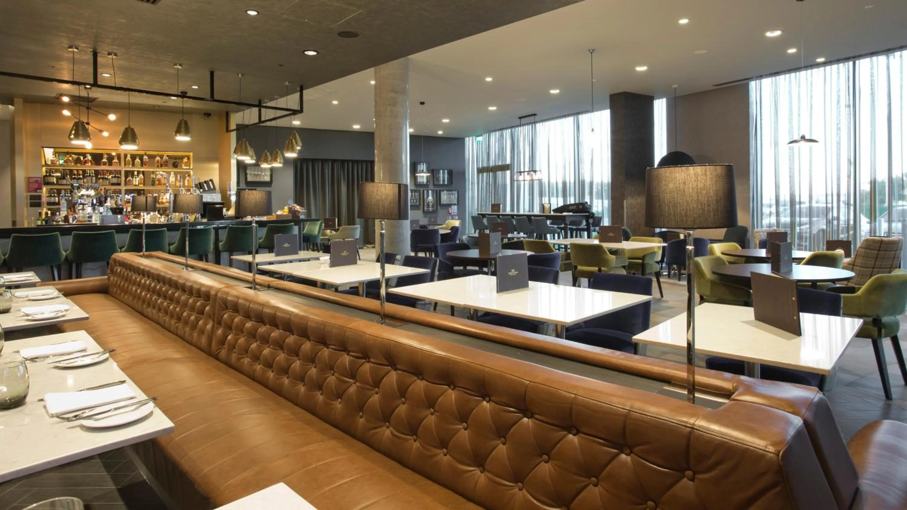 Lounge or bar in Crowne Plaza Aberdeen Airport by IHG