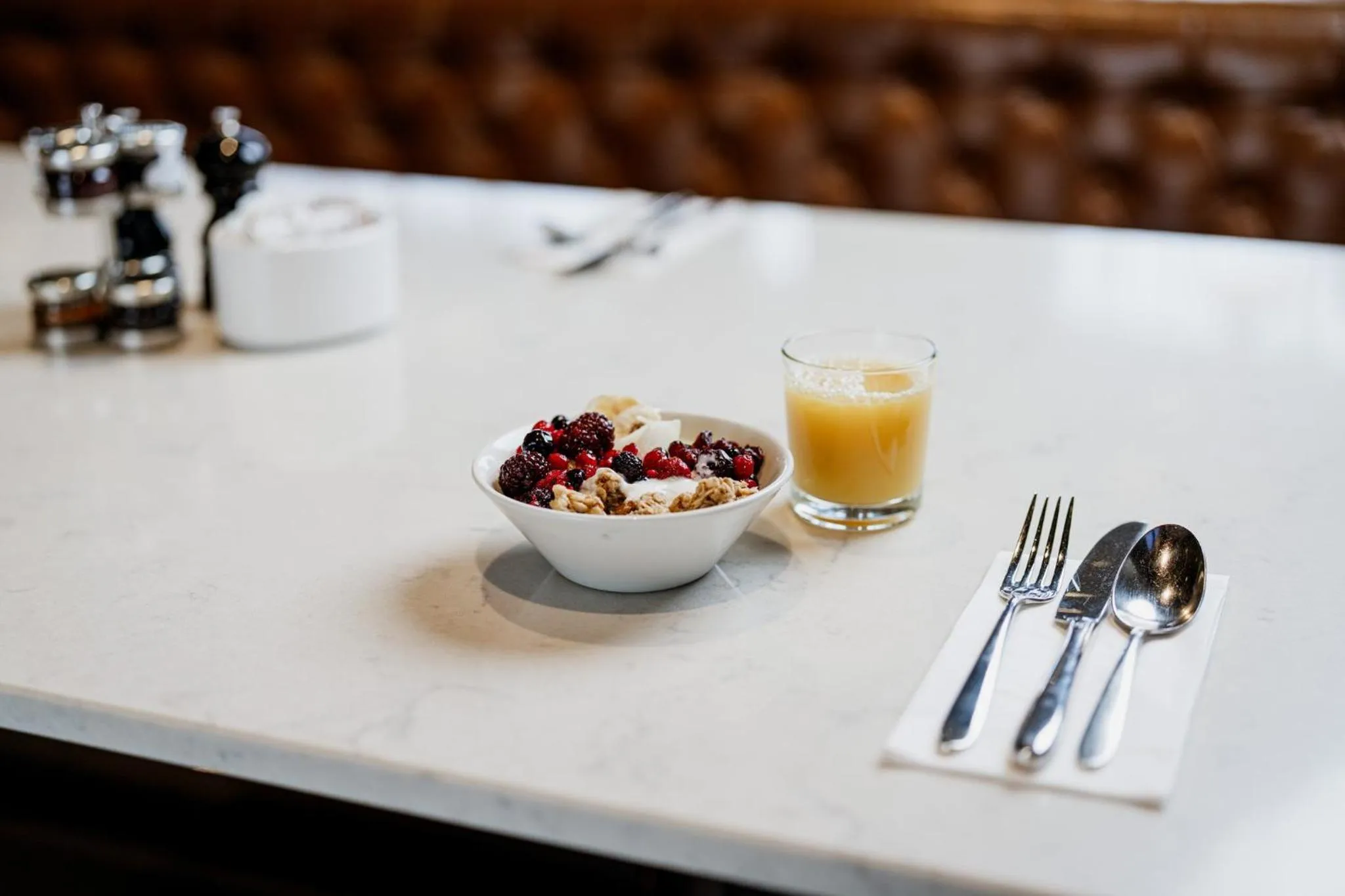 Restaurant/places to eat in Crowne Plaza Aberdeen Airport by IHG