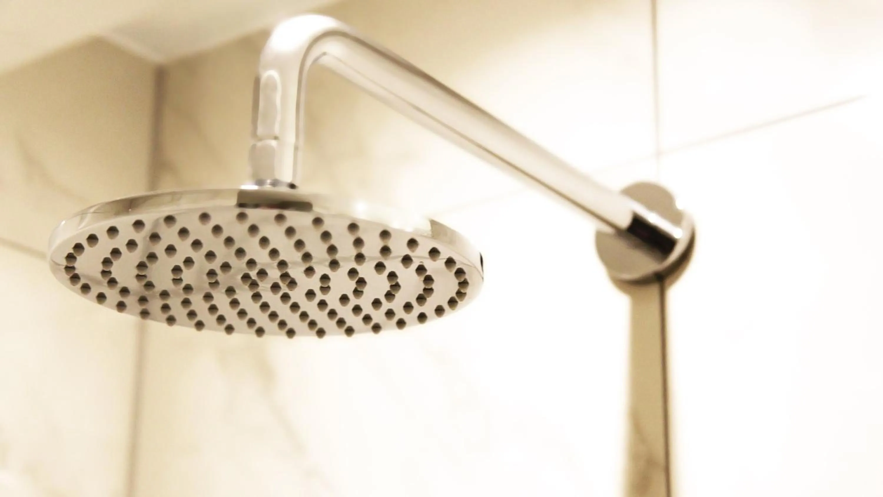 Photo of the whole room in Crowne Plaza Aberdeen Airport by IHG