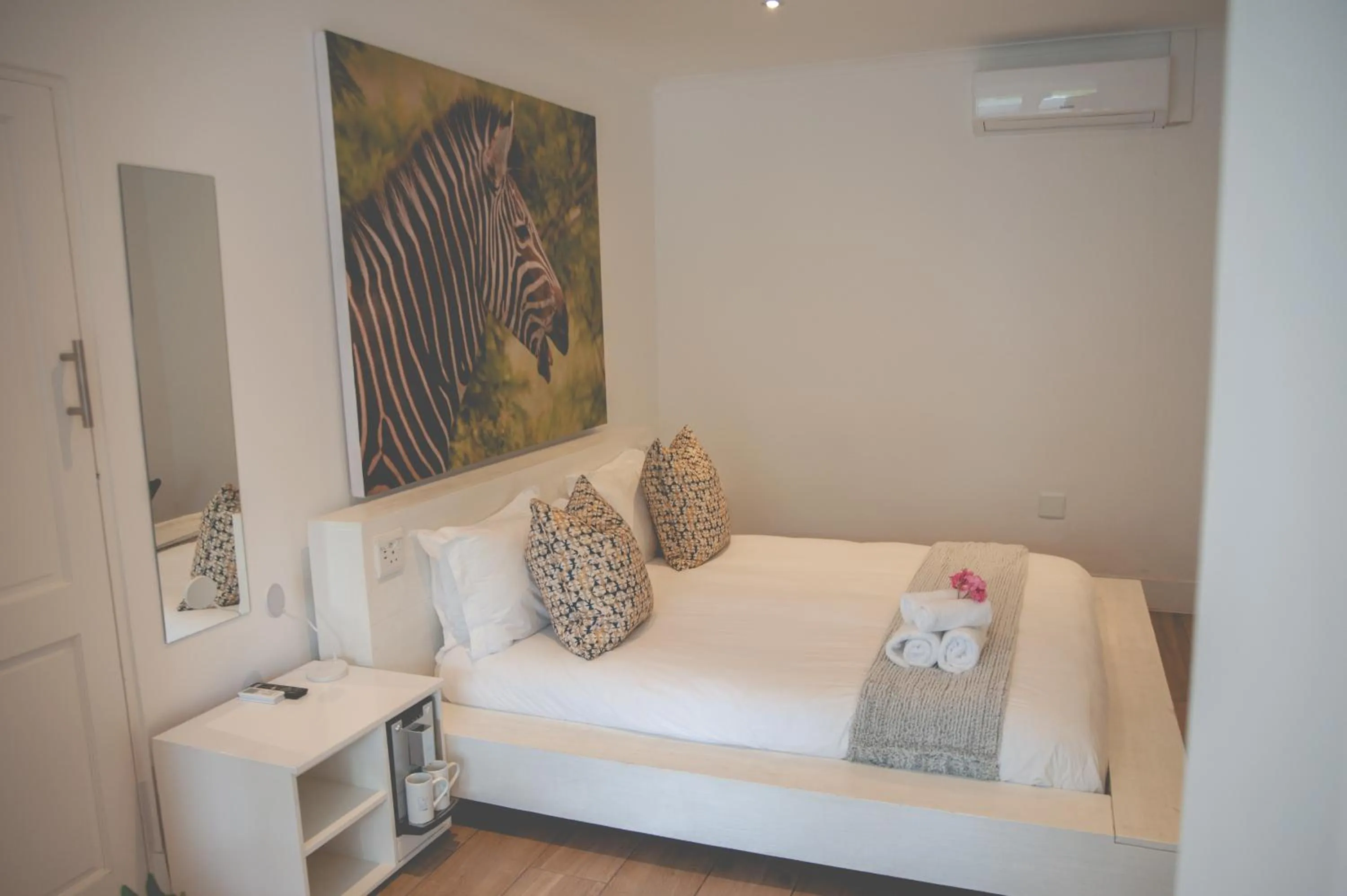 Bed in theLAB Franschhoek