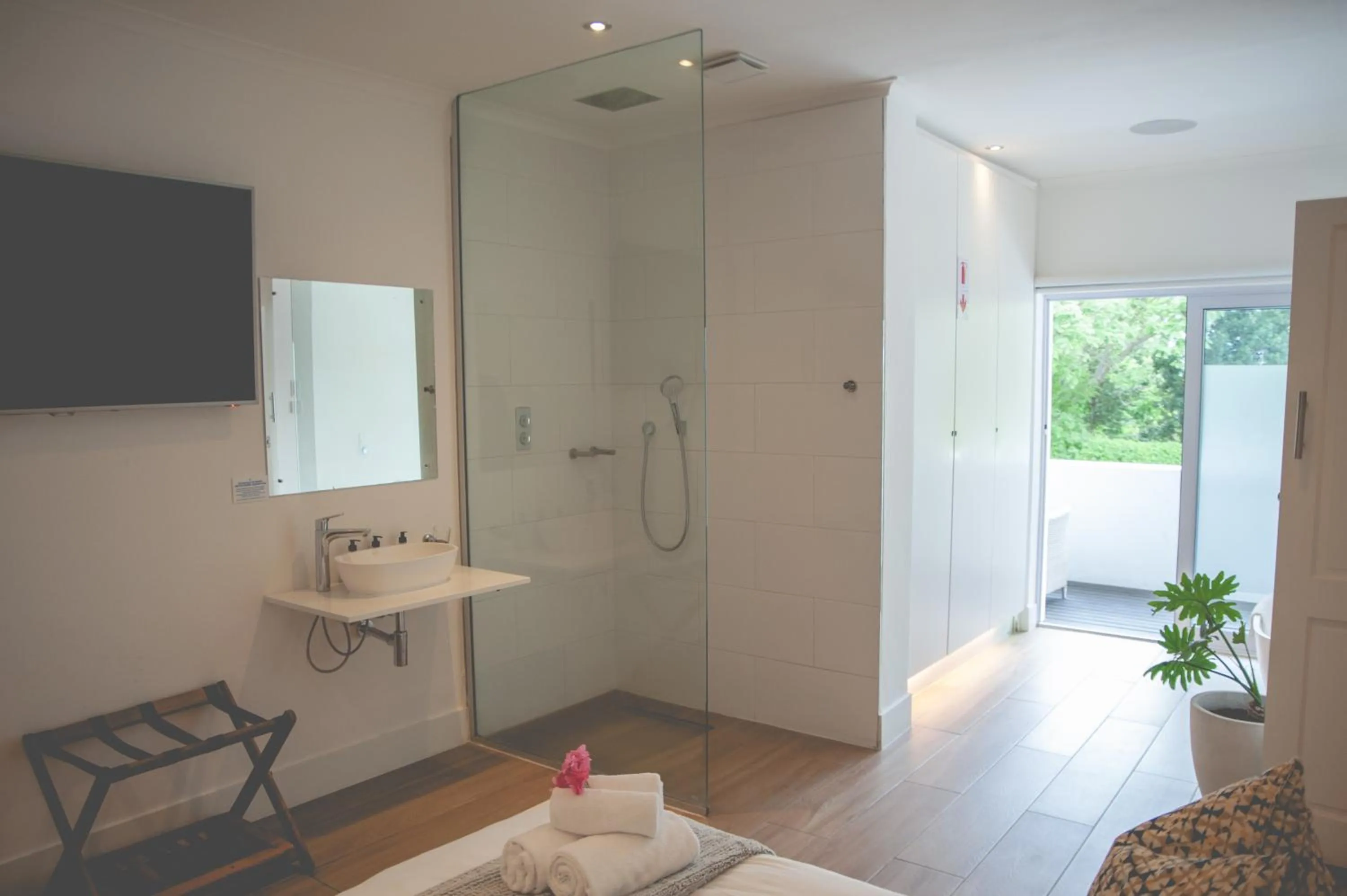 Bathroom in theLAB Franschhoek