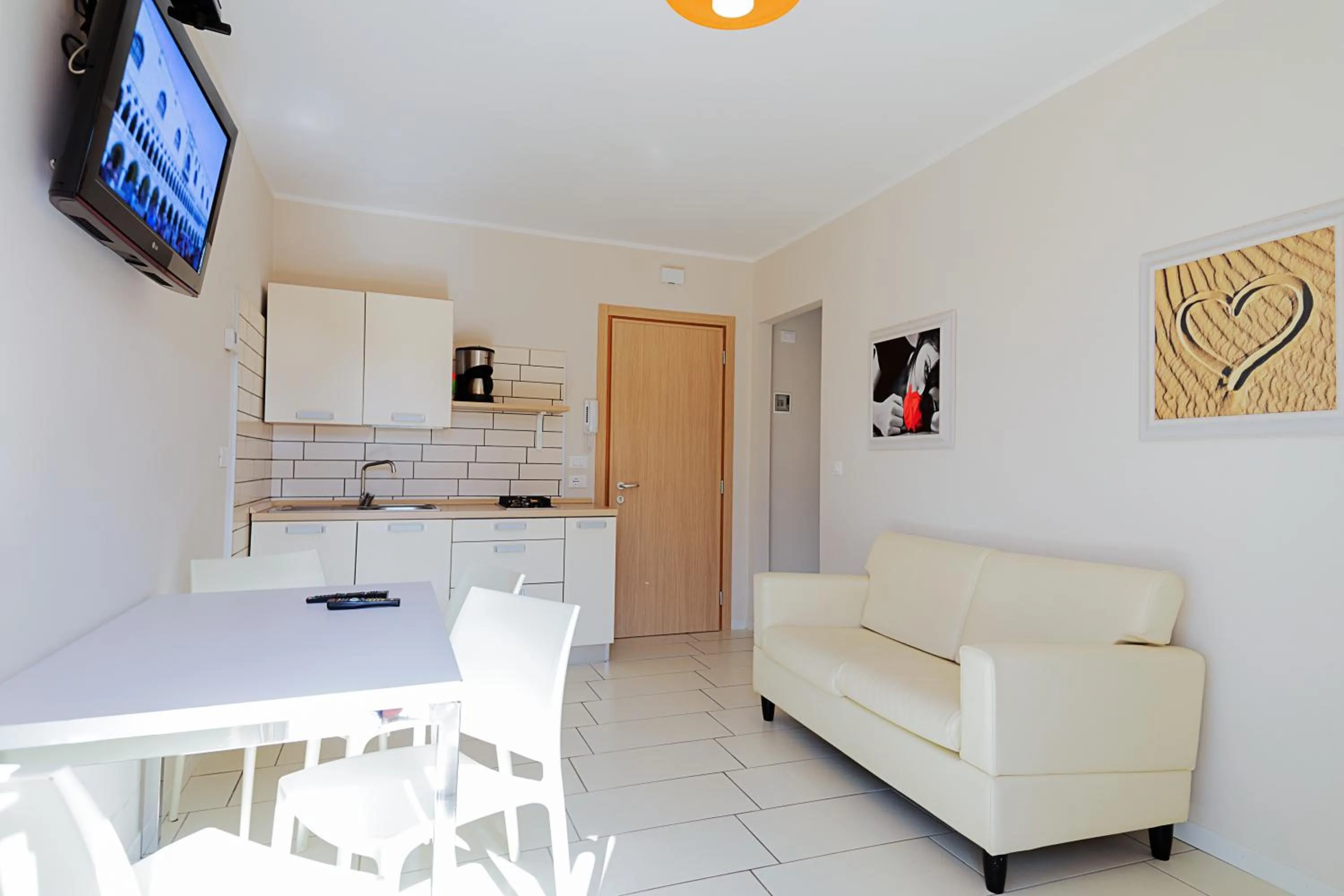 Hotel GARDENIA & Villa CHARME Adults Friendly 4Star service