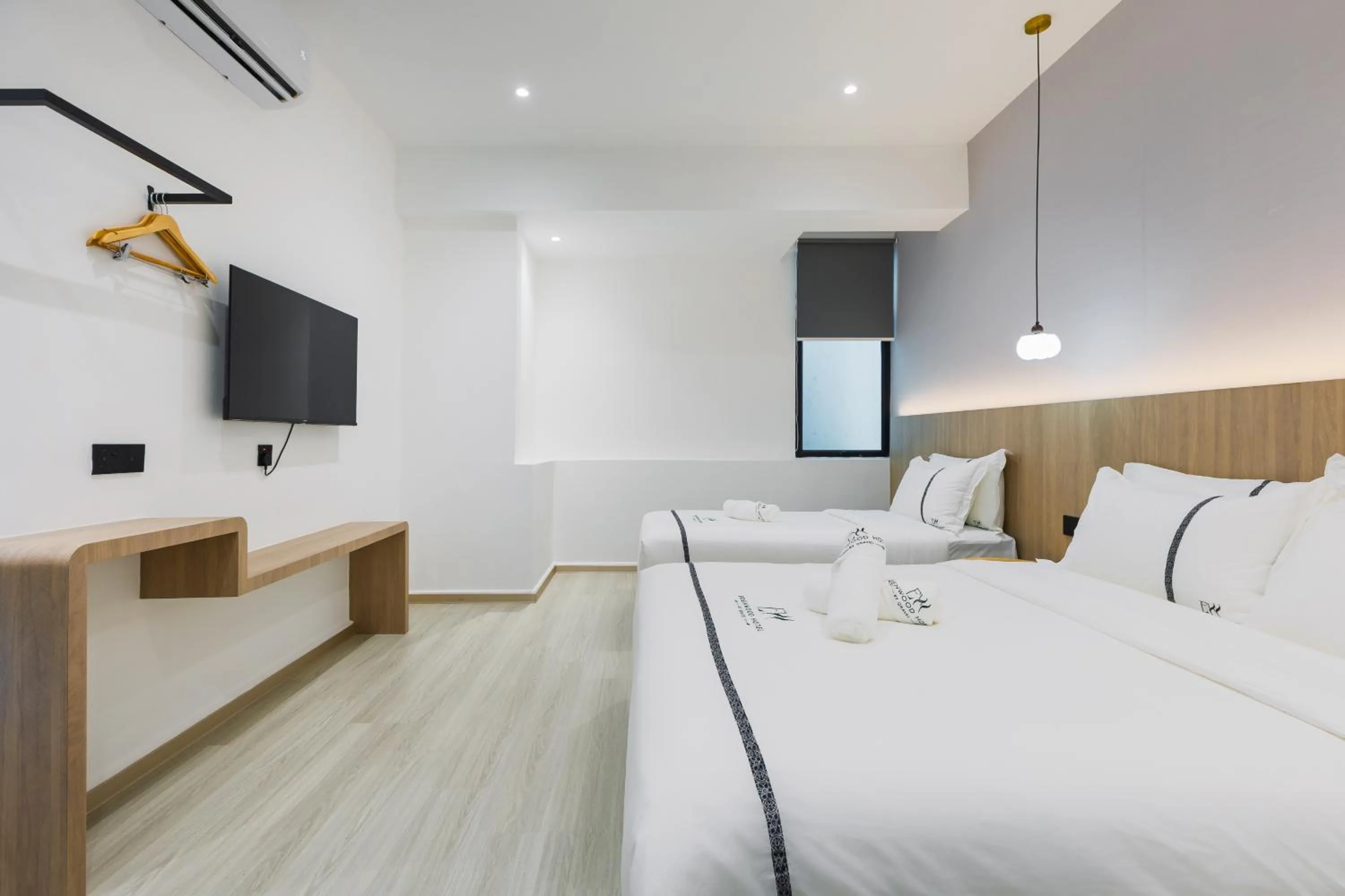 Bed in Edenwood Hotel