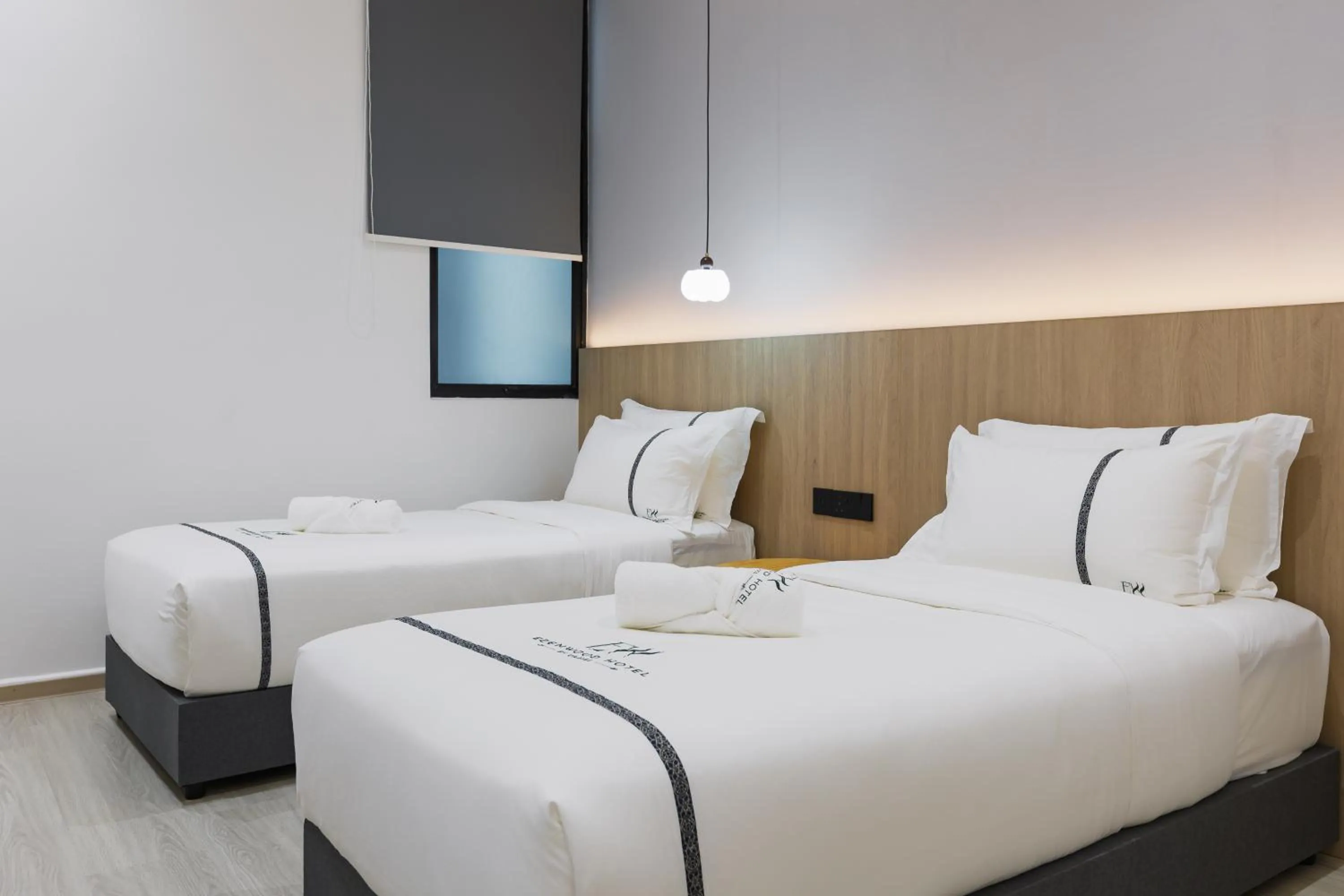 Bed in Edenwood Hotel