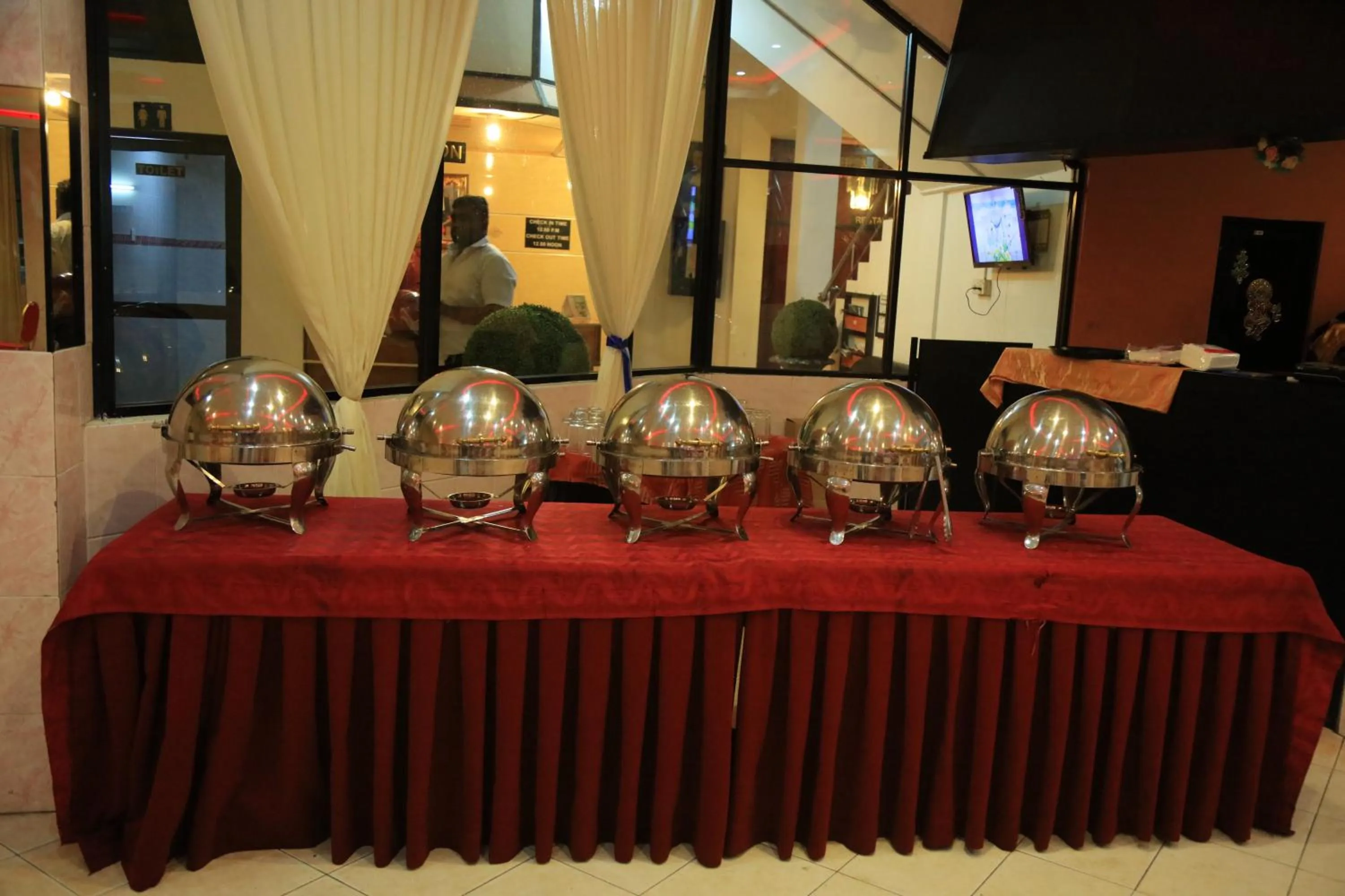 Restaurant/places to eat in Hotel Nelly Vavuniya