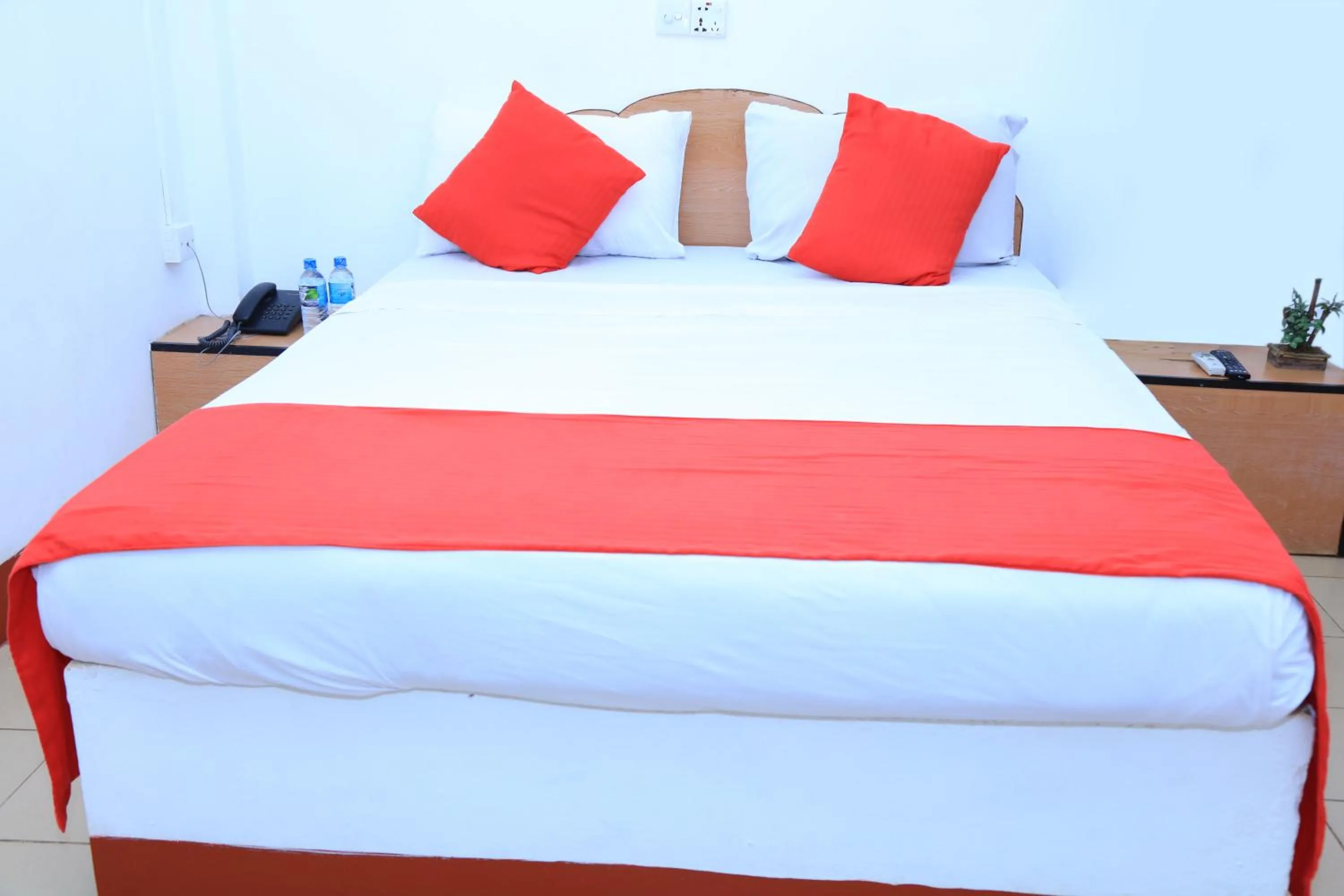 Bed in Hotel Nelly Vavuniya