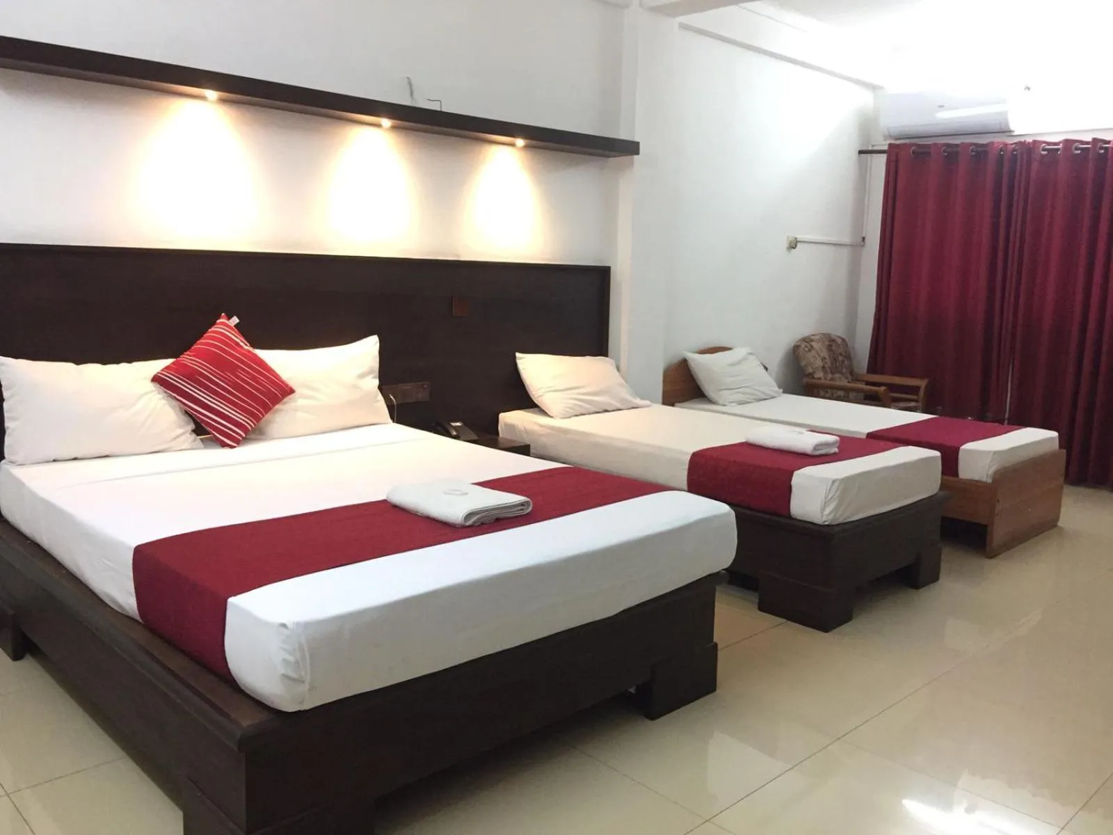 Hotel Nelly Vavuniya